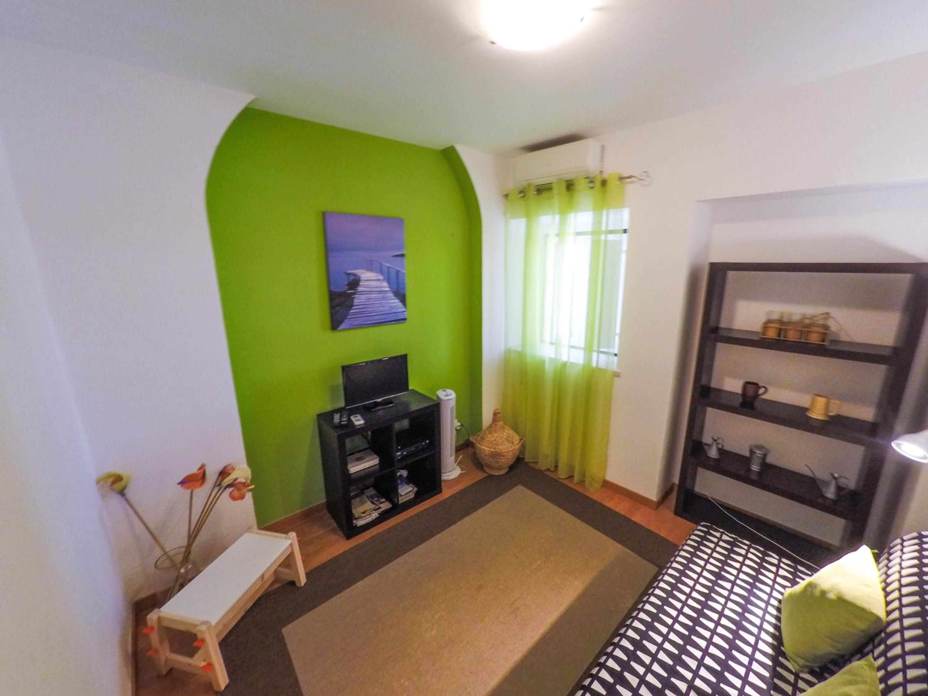 One-Bedroom House photo 3