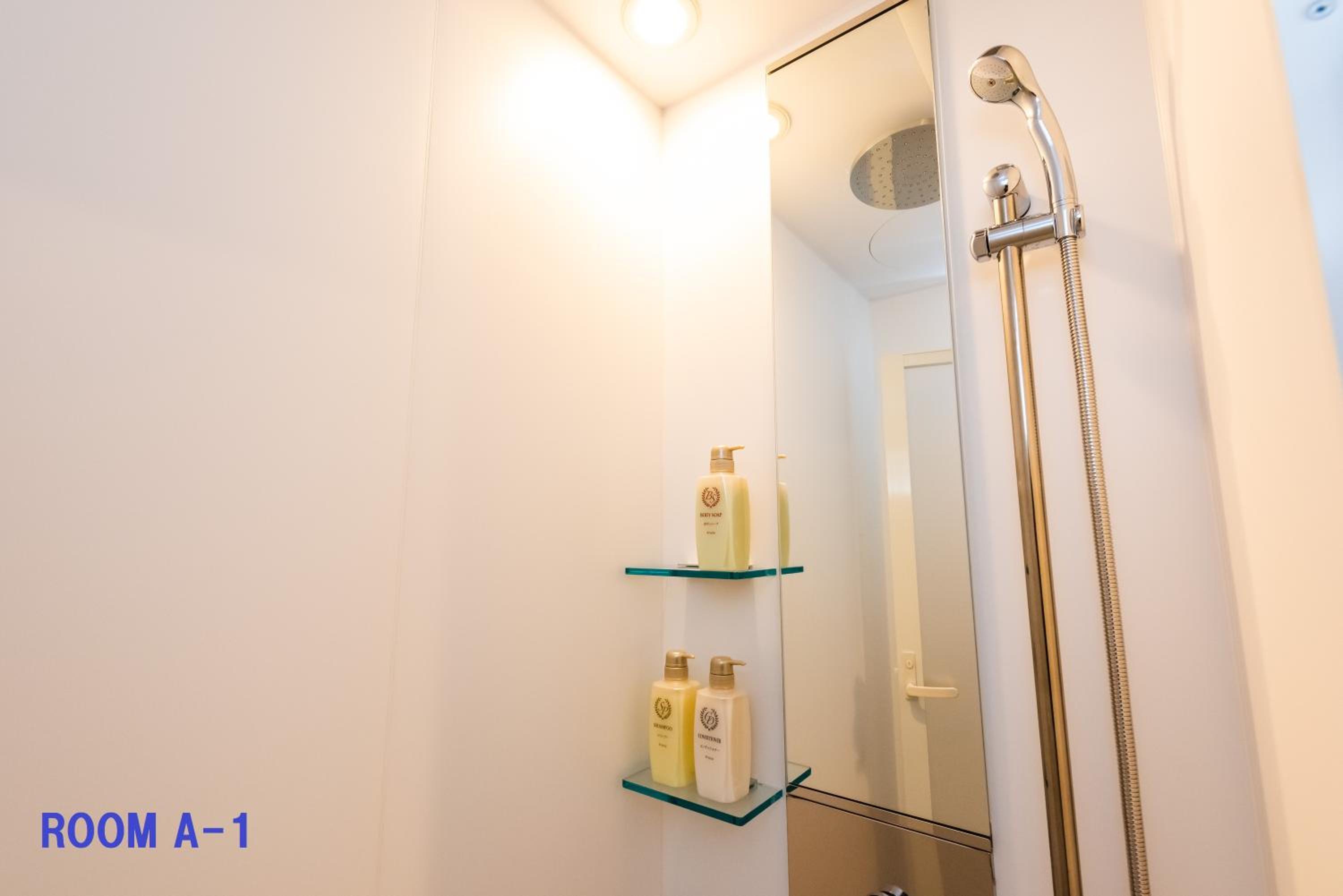 Two-Bedroom Townhouse - Photo 5