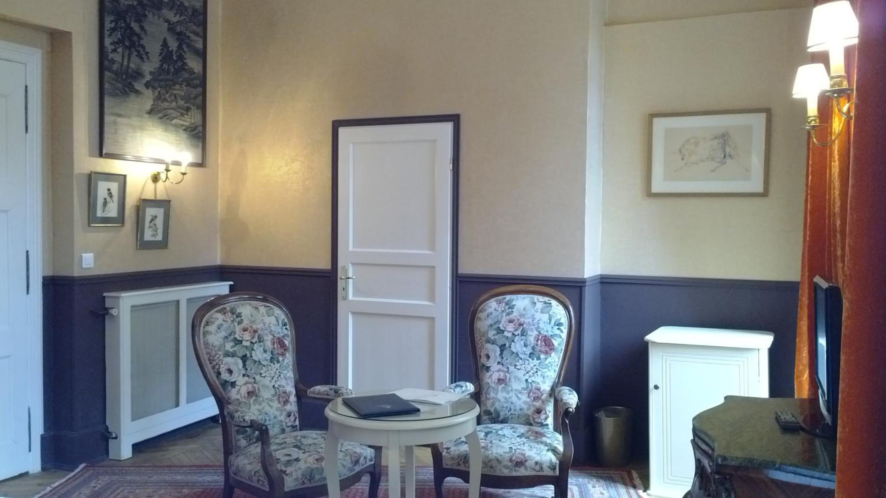 Deluxe Double Room photo 2