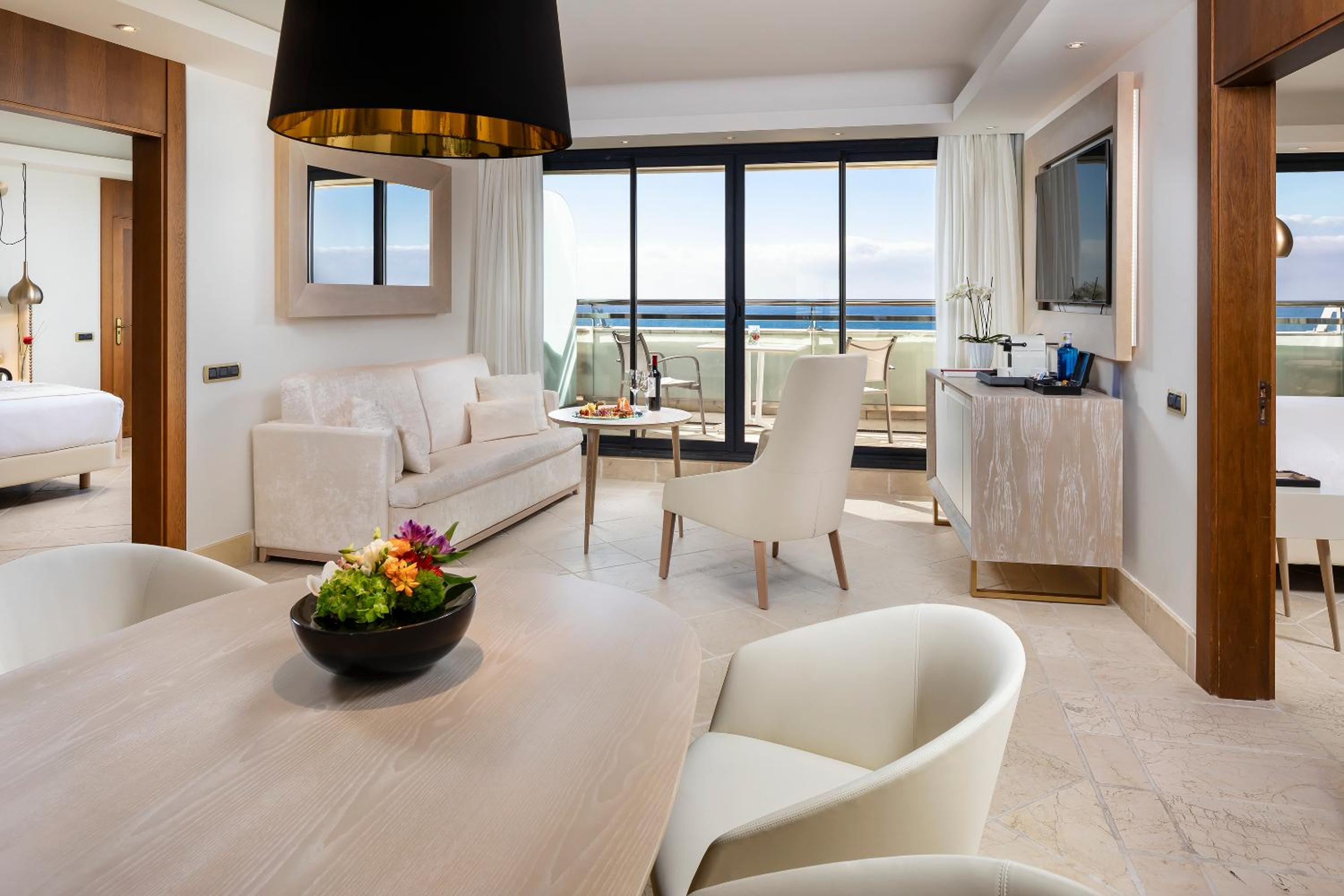 Gran Suite en el Penthouse Nivel Rojo