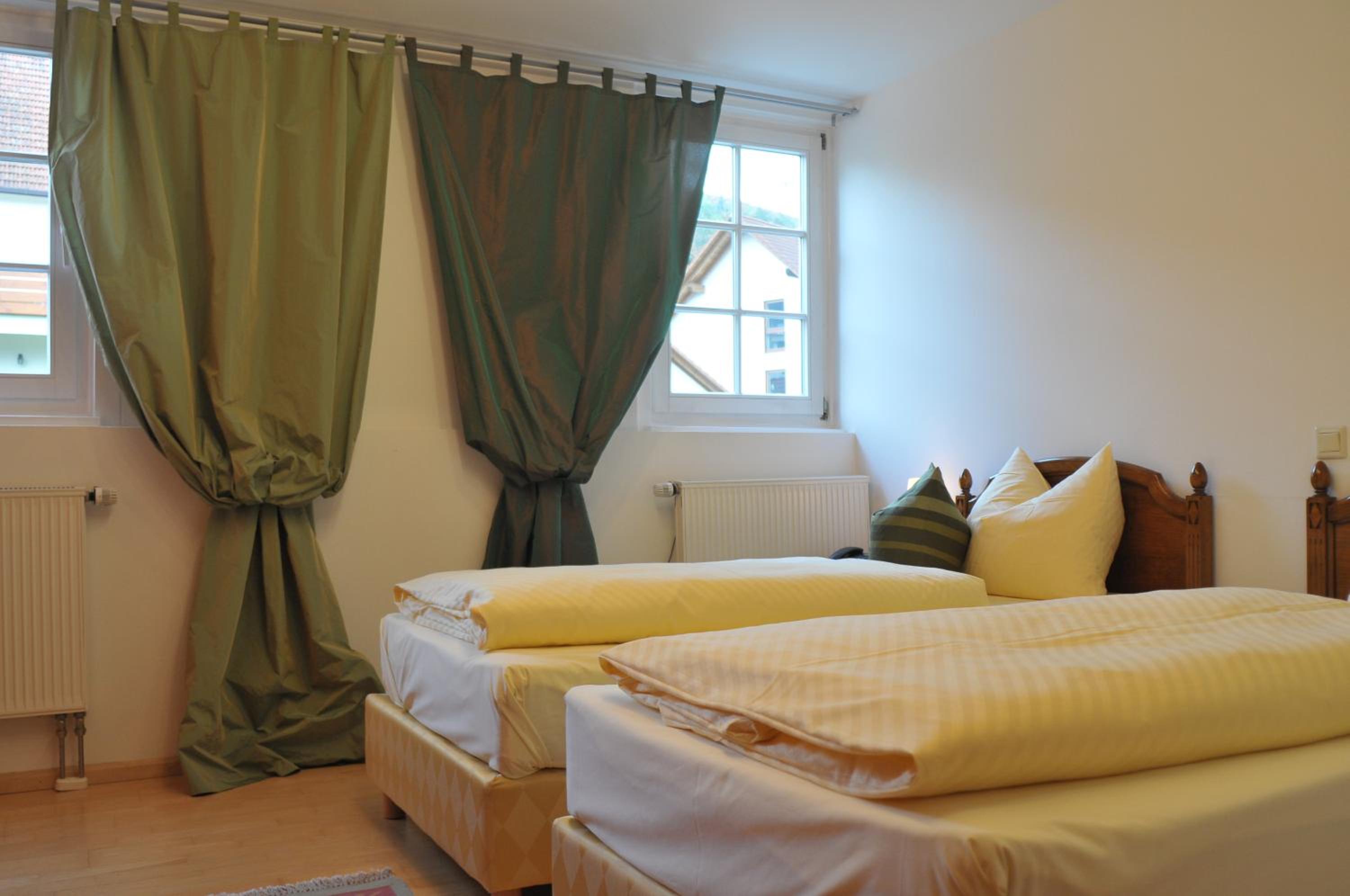 Deluxe Room - Photo 1