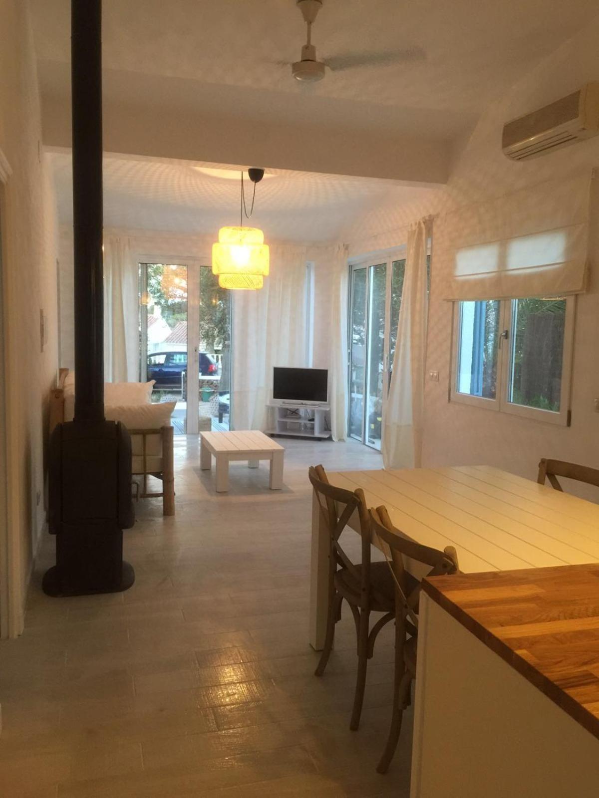 Bungalow Deluxe con Vista al Jardín.