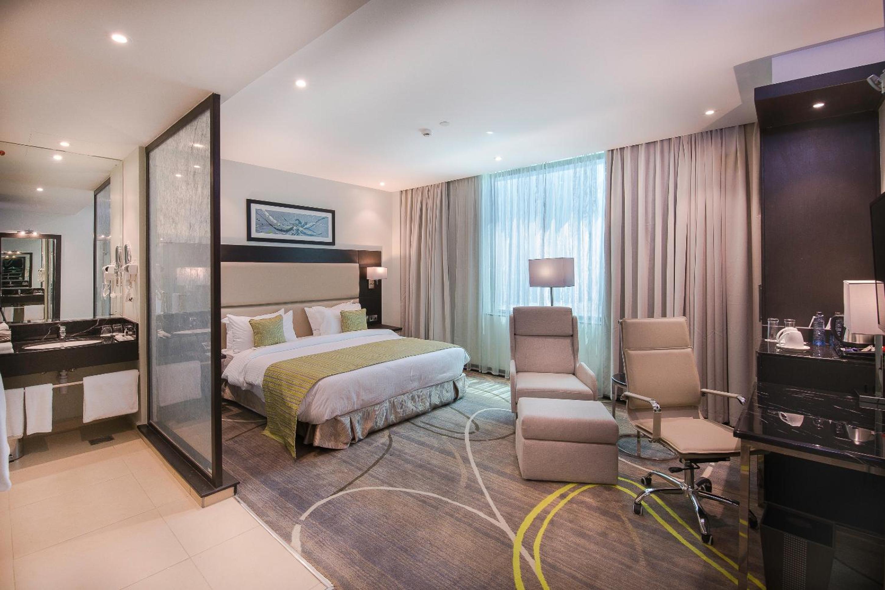 Superior King Room