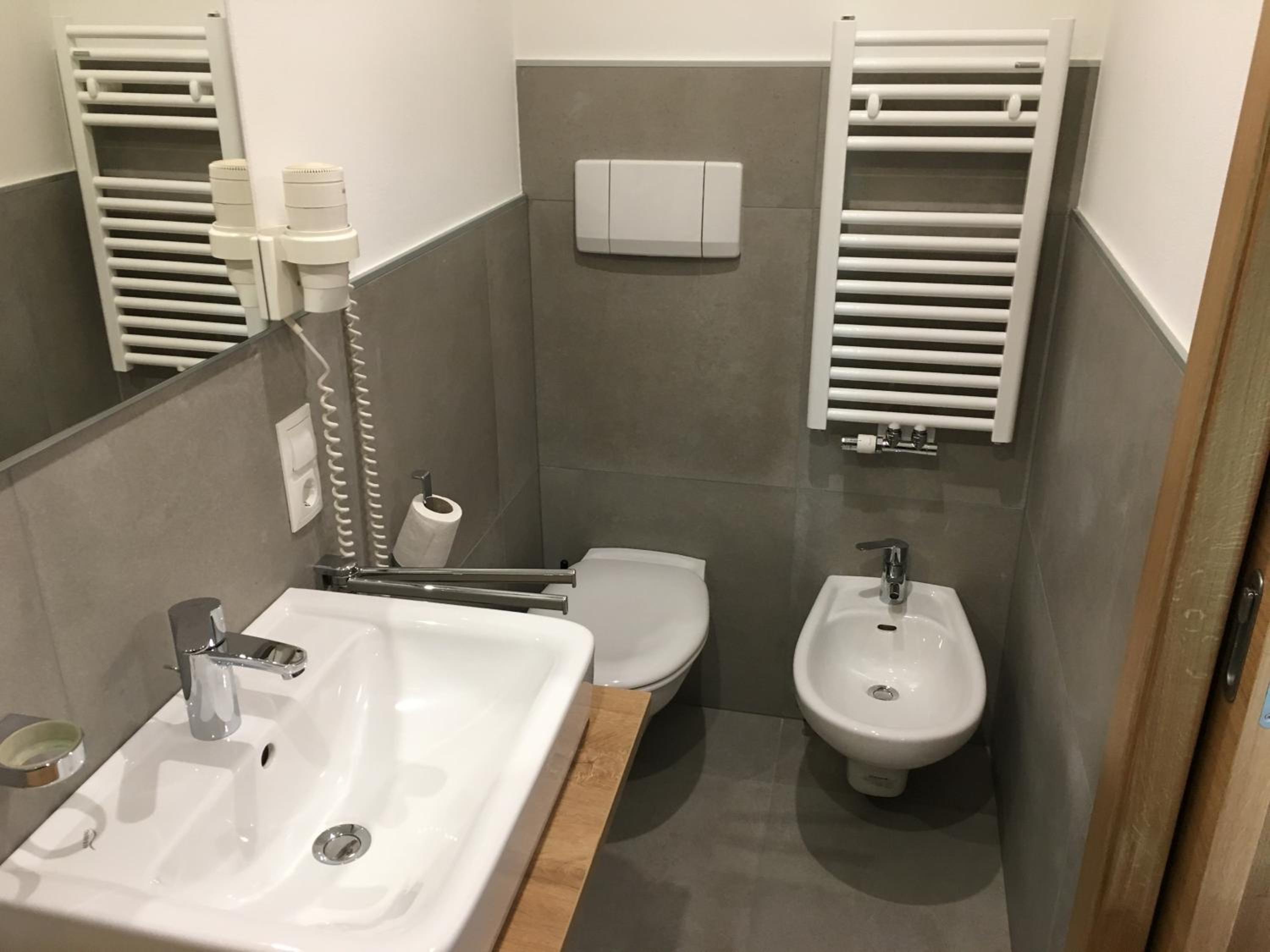 Single Room with Balcony photo 3