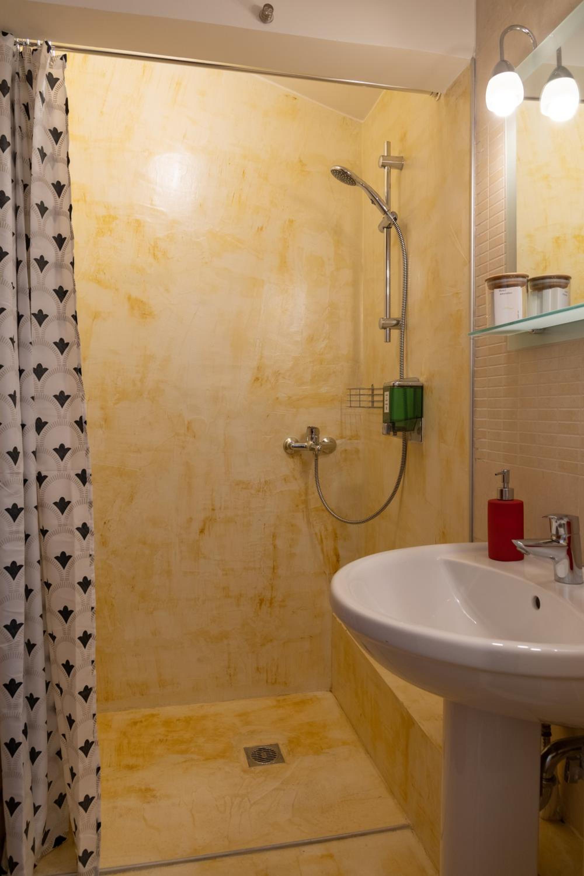 Apartment - Photo 4