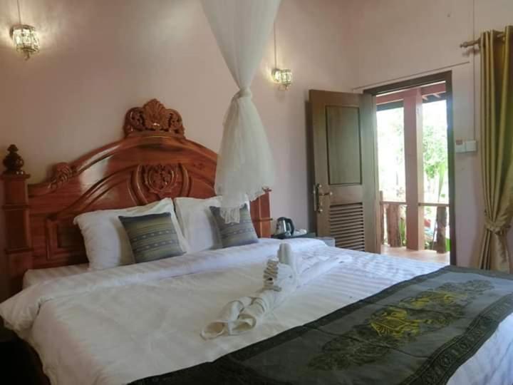 Single Room with Balcony