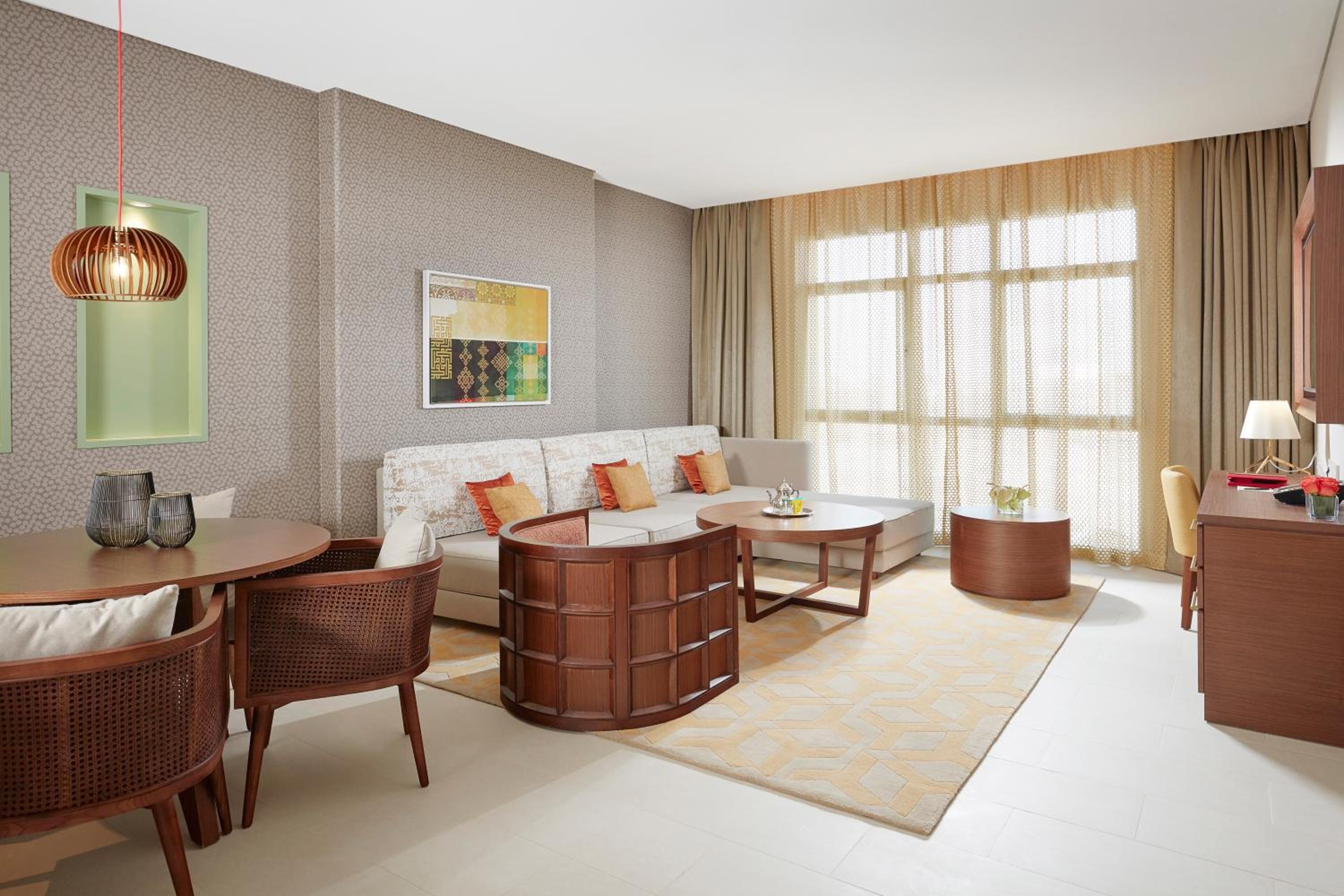 Two-Bedroom Suite thumbnail 6