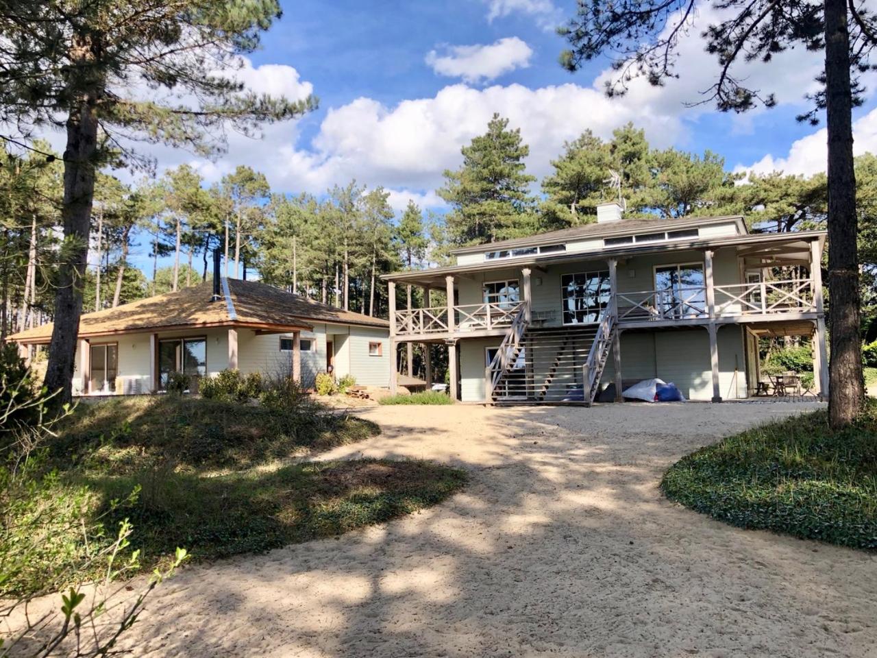 Three-Bedroom Villa photo 1