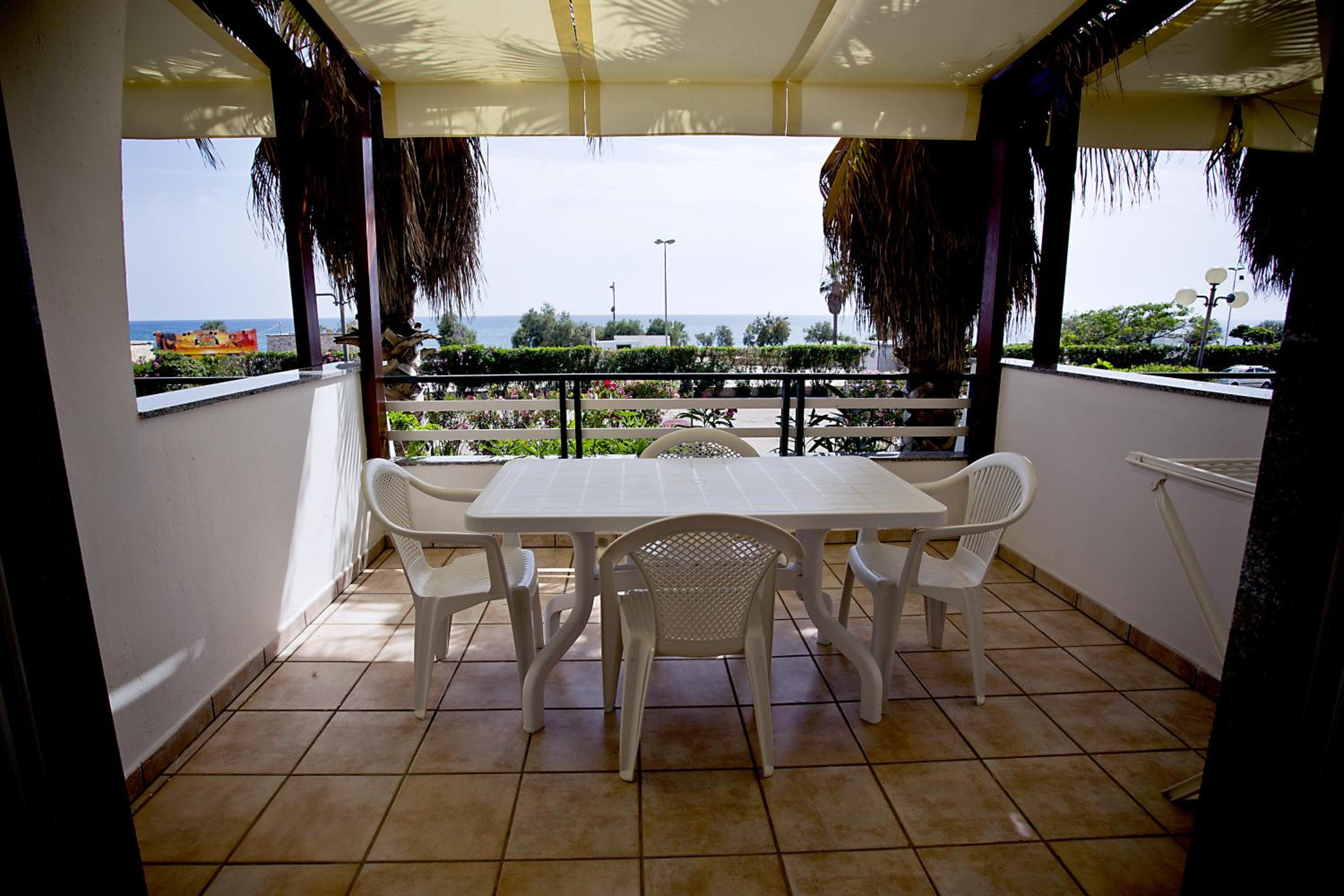 Apartment with Sea View photo 3