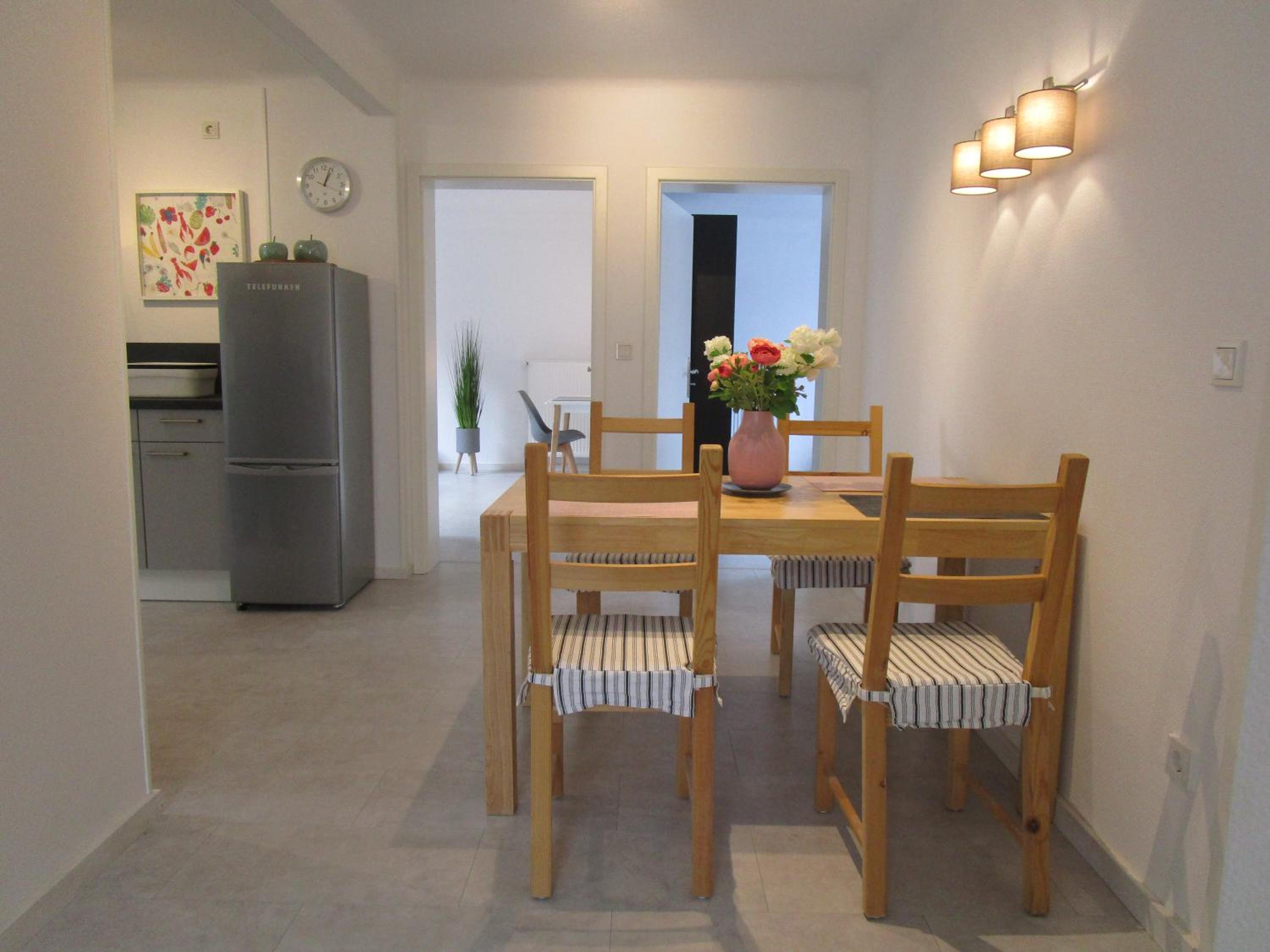 Two-Bedroom Apartment - Photo 7