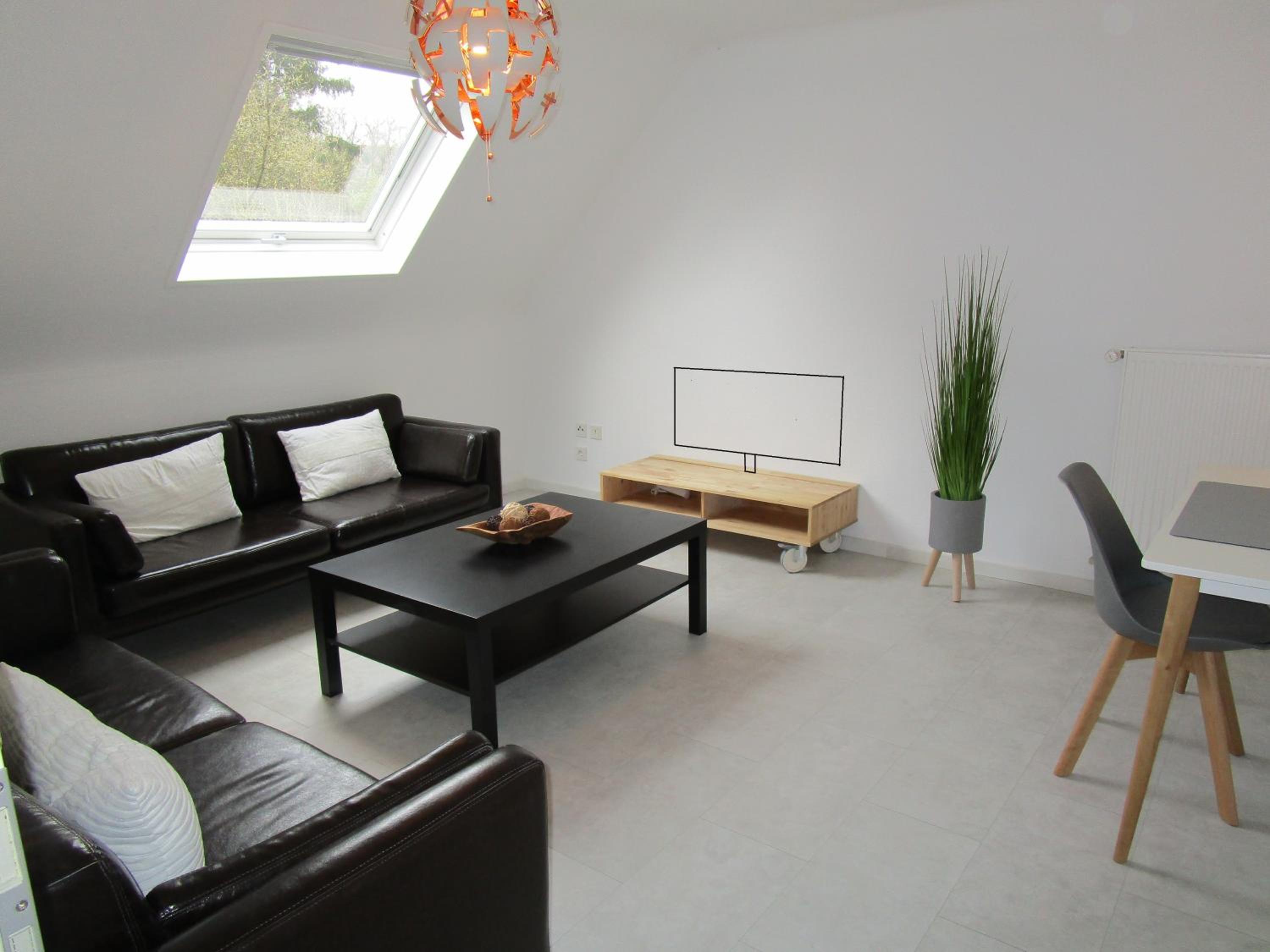 Two-Bedroom Apartment - Photo 9