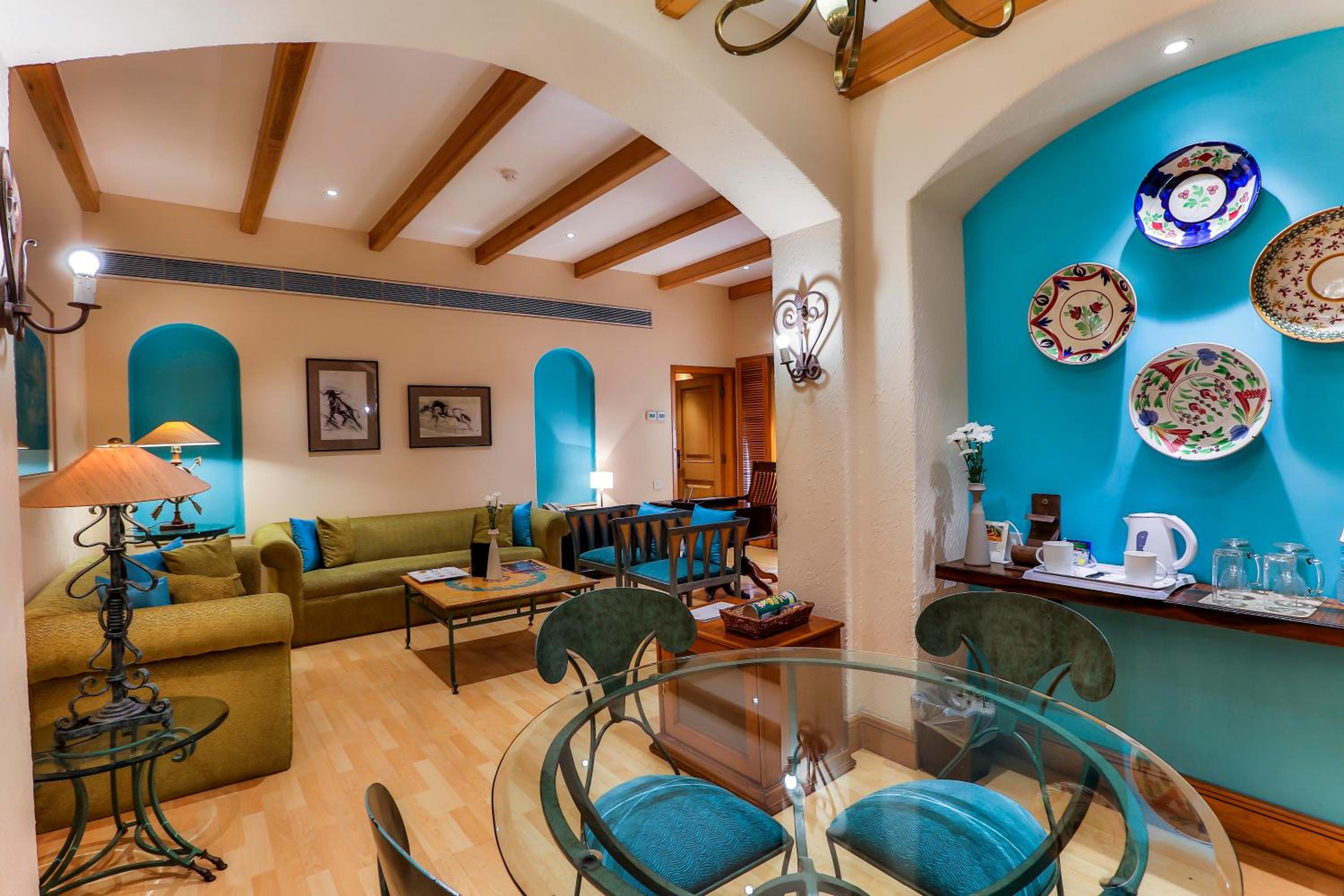 Junior Suite with 15% discount on food and beverages