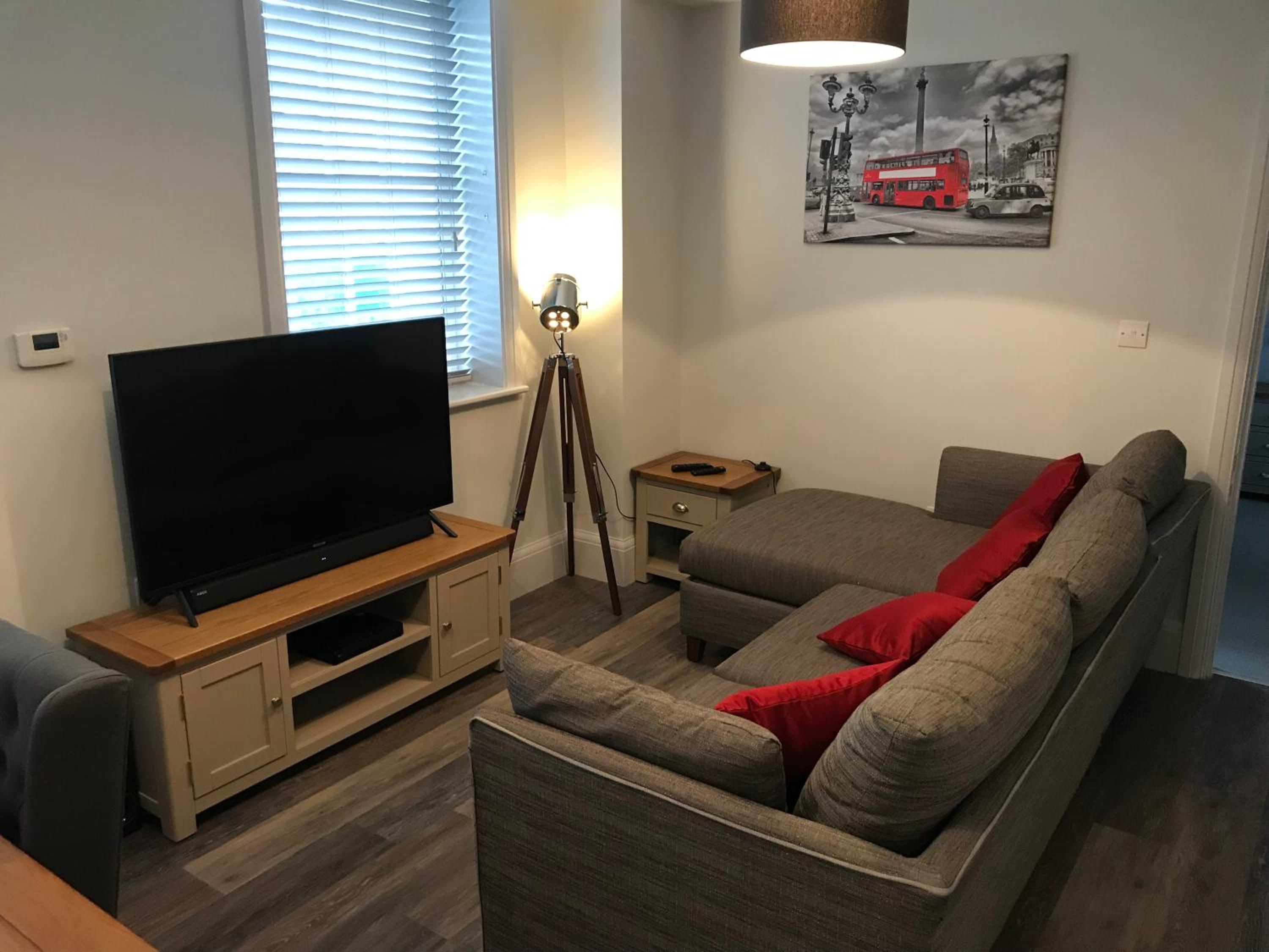 Apartment photo 1