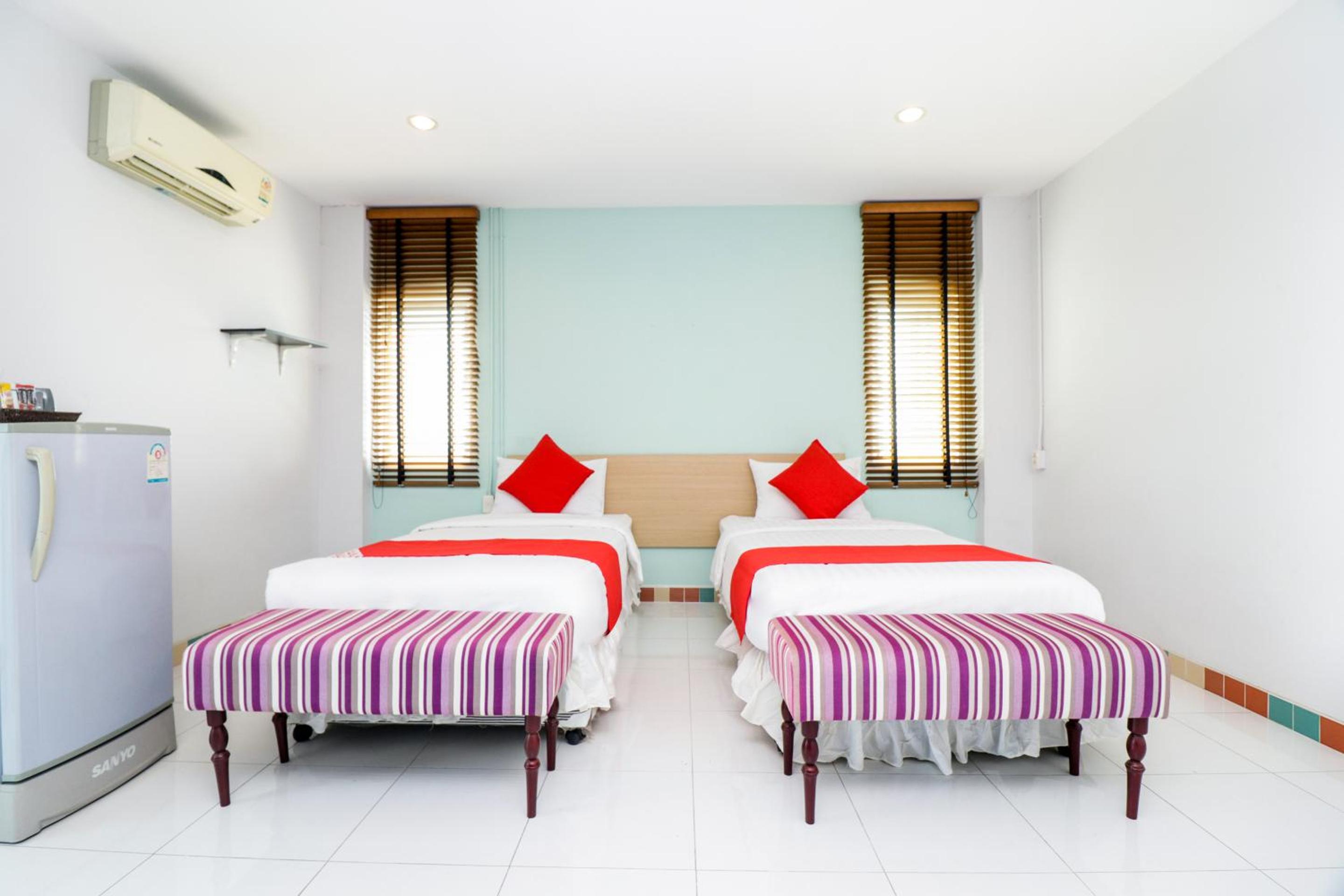 Deluxe Twin Room photo 3