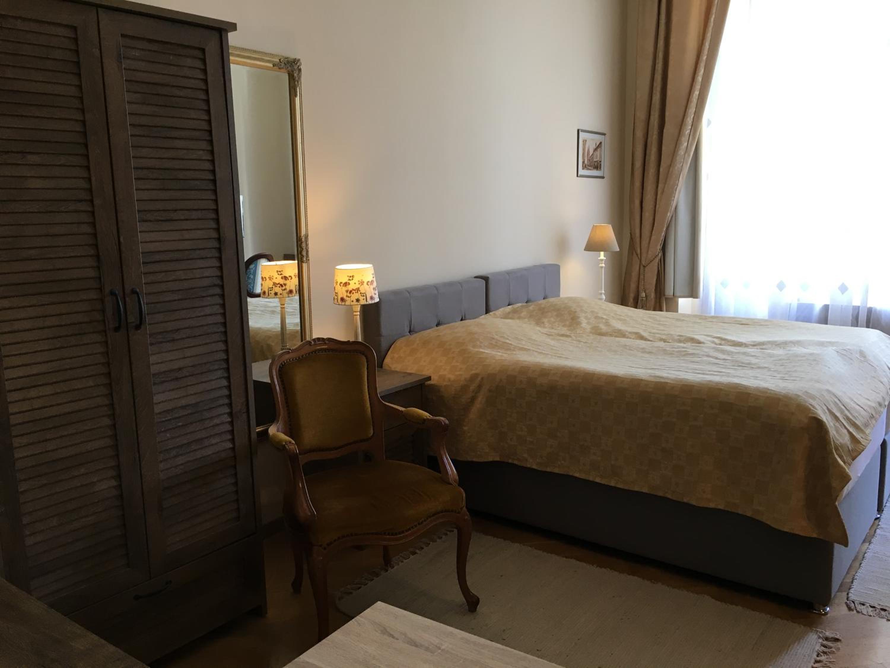 Deluxe Double or Twin Room photo 1