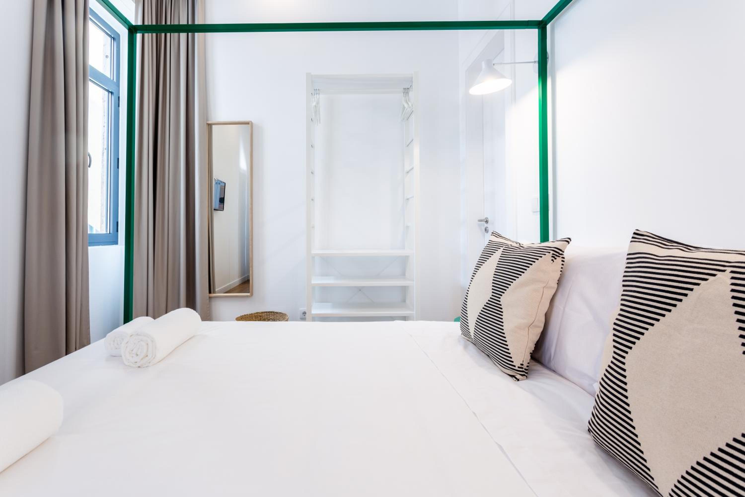 Standard Double or Twin Room photo 2
