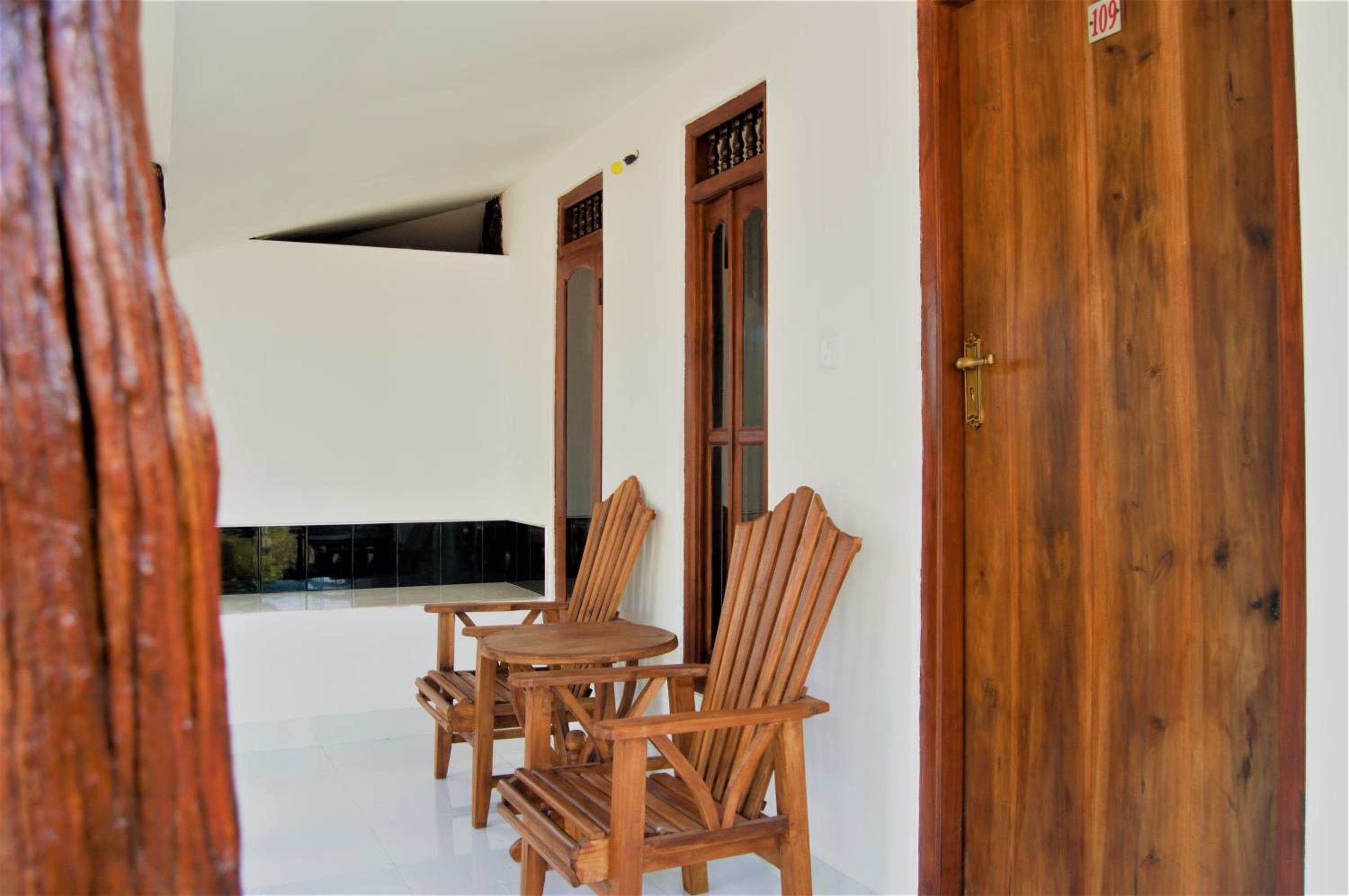 Family Room with Garden View photo 2