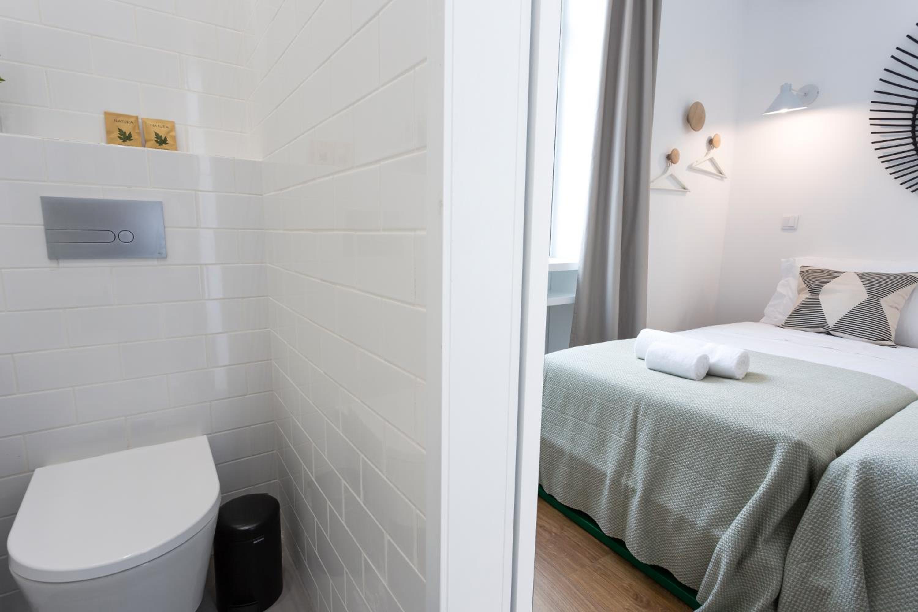 Standard Twin Room photo 3