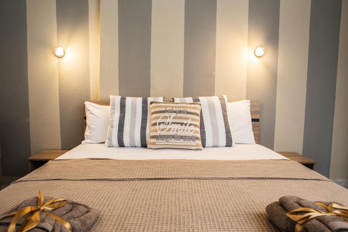 Quadruple Room - Photo 27