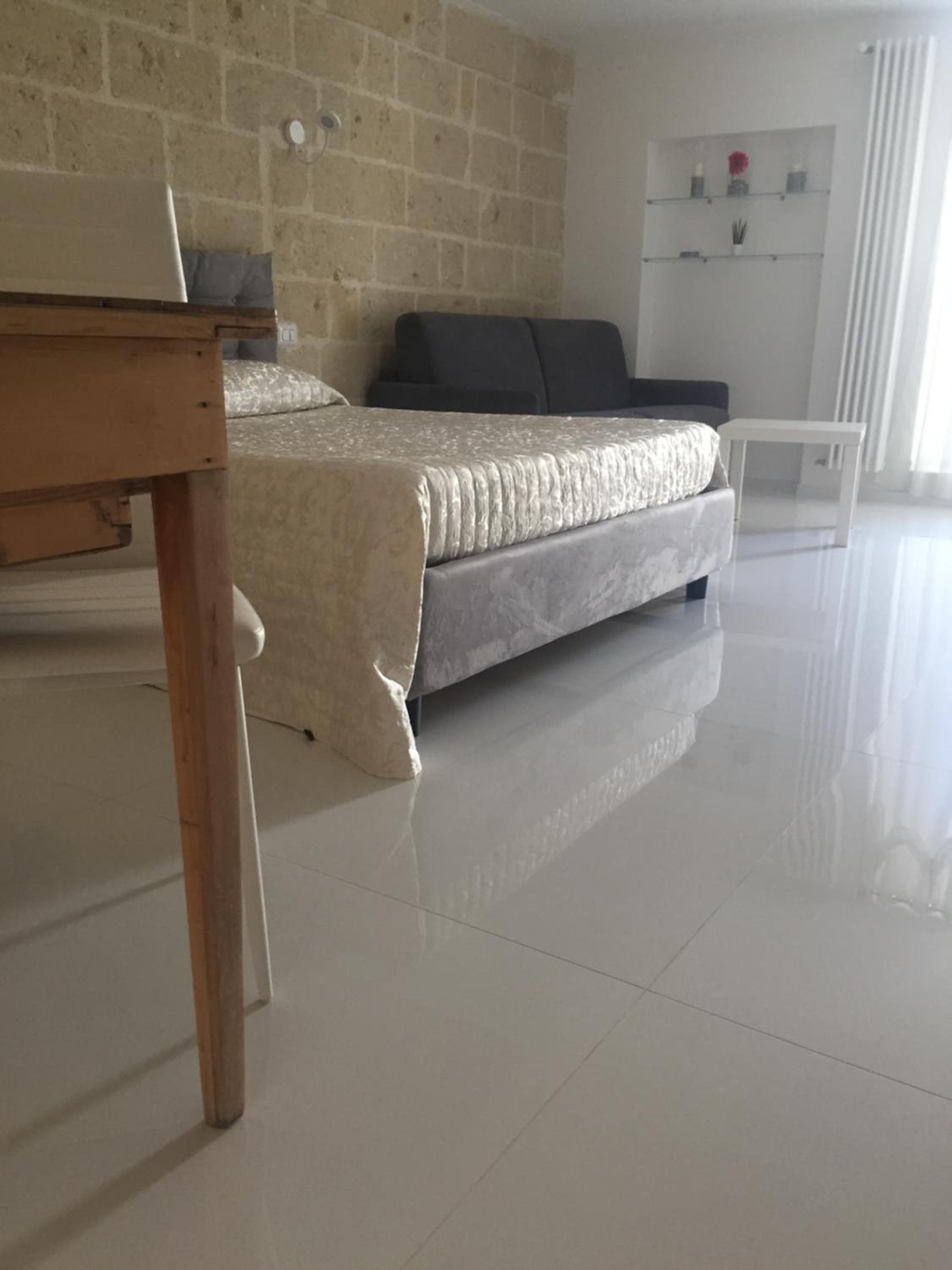 Deluxe Double Room with Bath - Photo 89