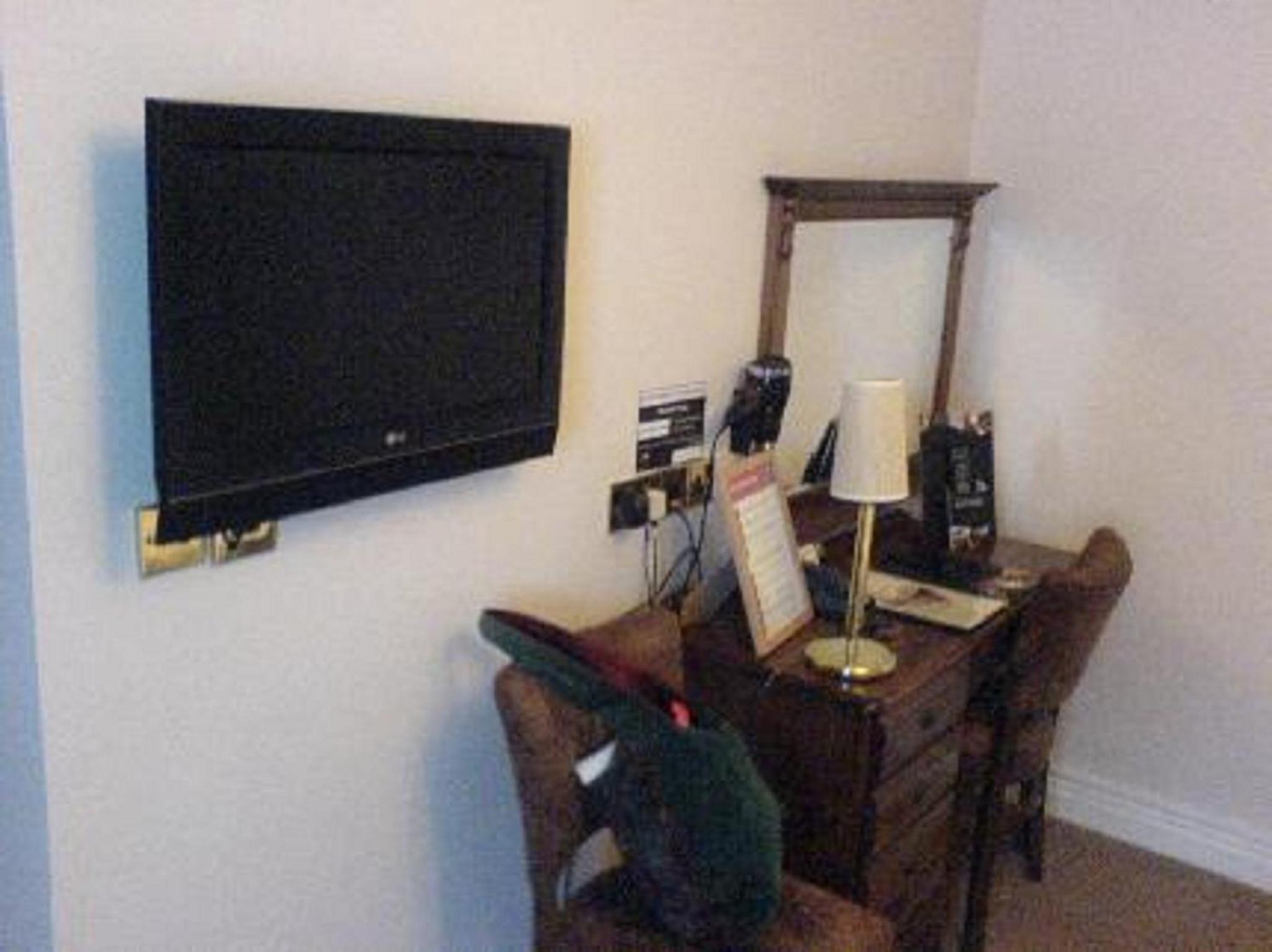 Standard Double Room - Photo 5