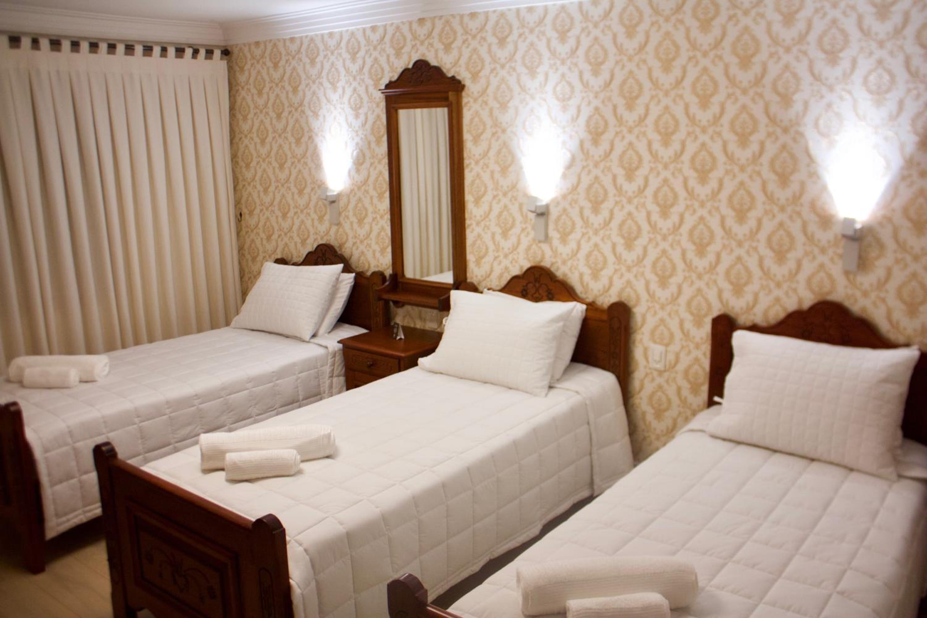 Comfort Triple Room