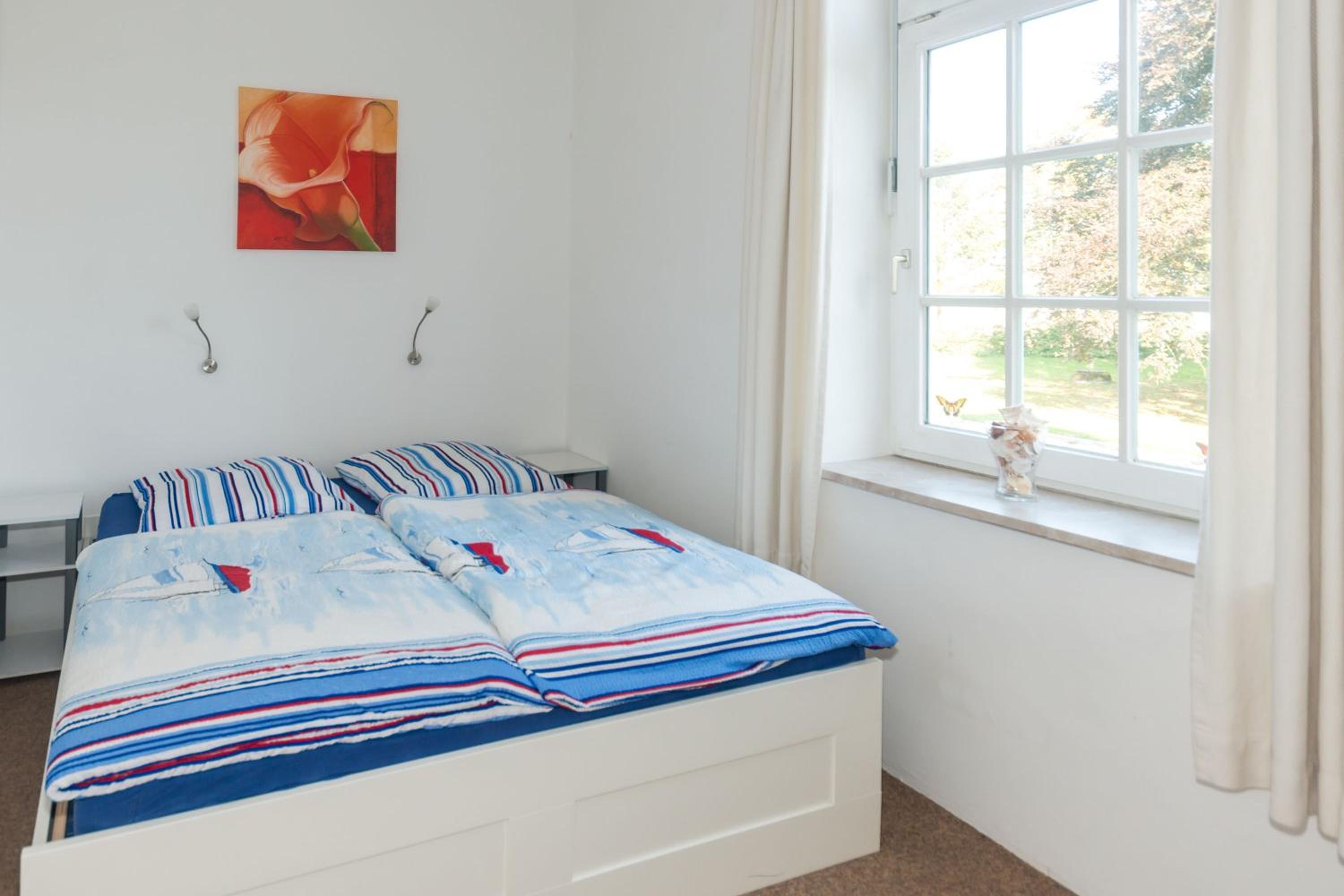 Apartment "West" photo 2