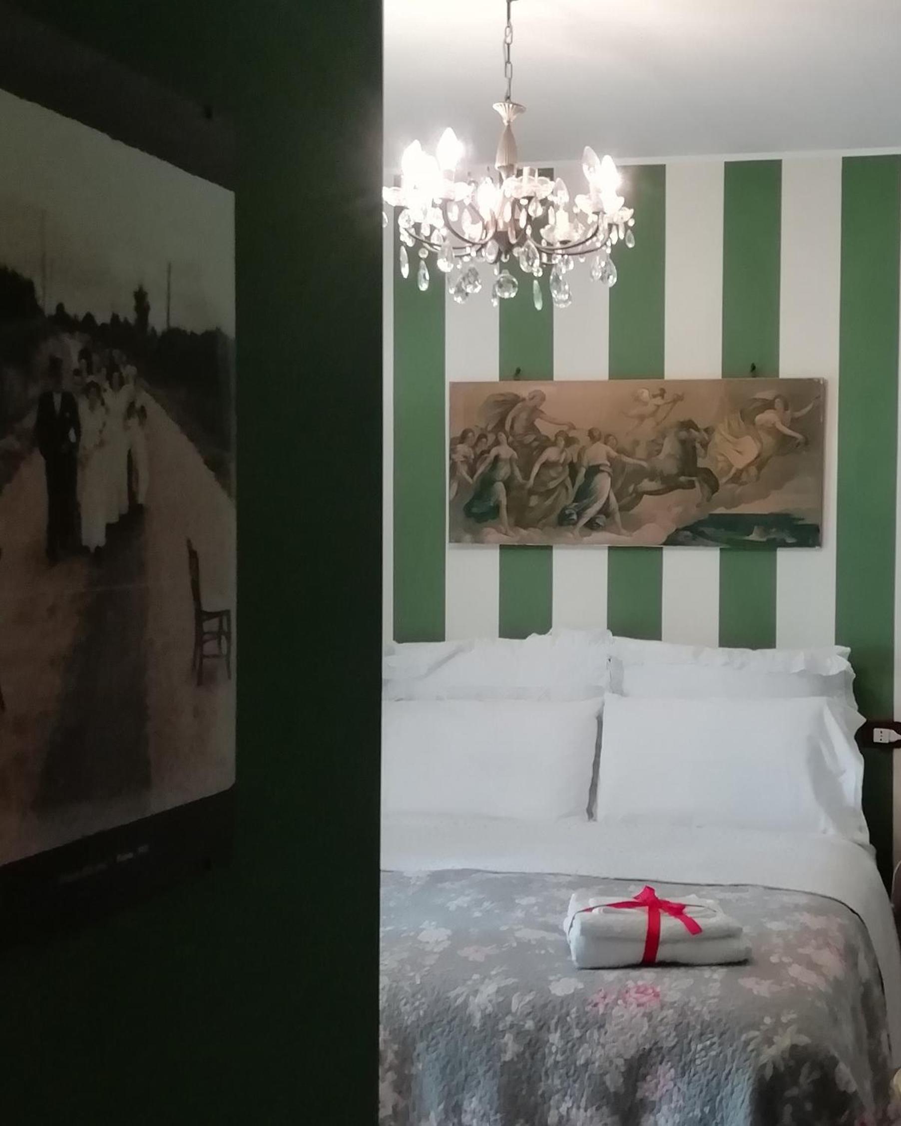 Triple Room with Private Bathroom - Photo 1