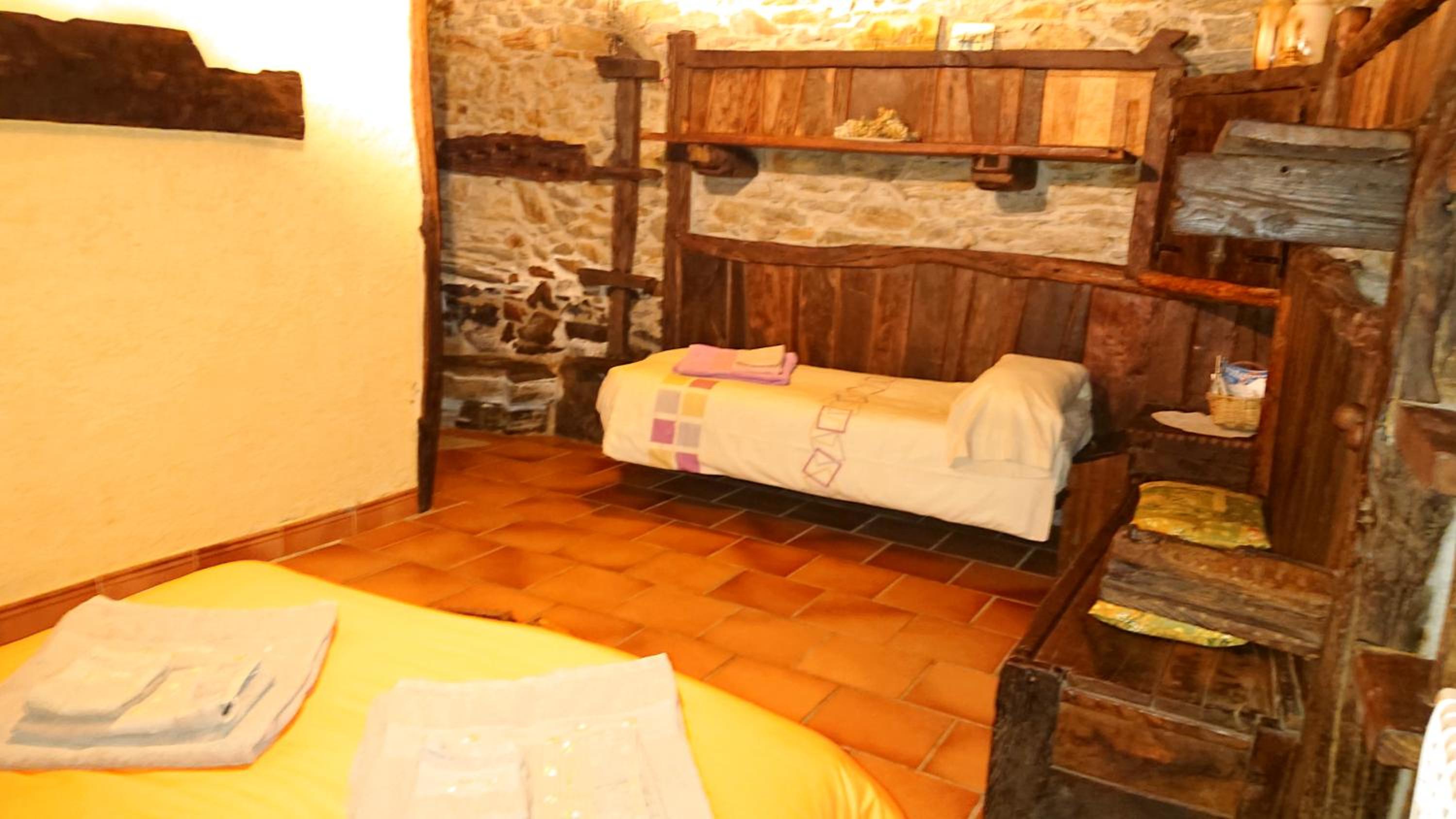 Double Room with Extra Bed photo 3