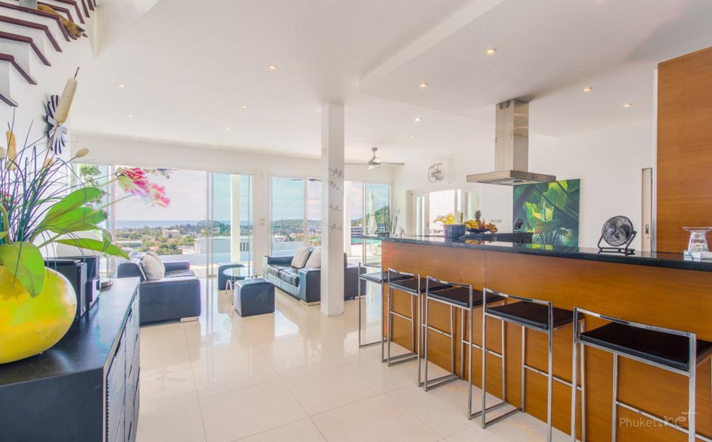 Five-Bedroom Pool Villa with Sea View photo 1