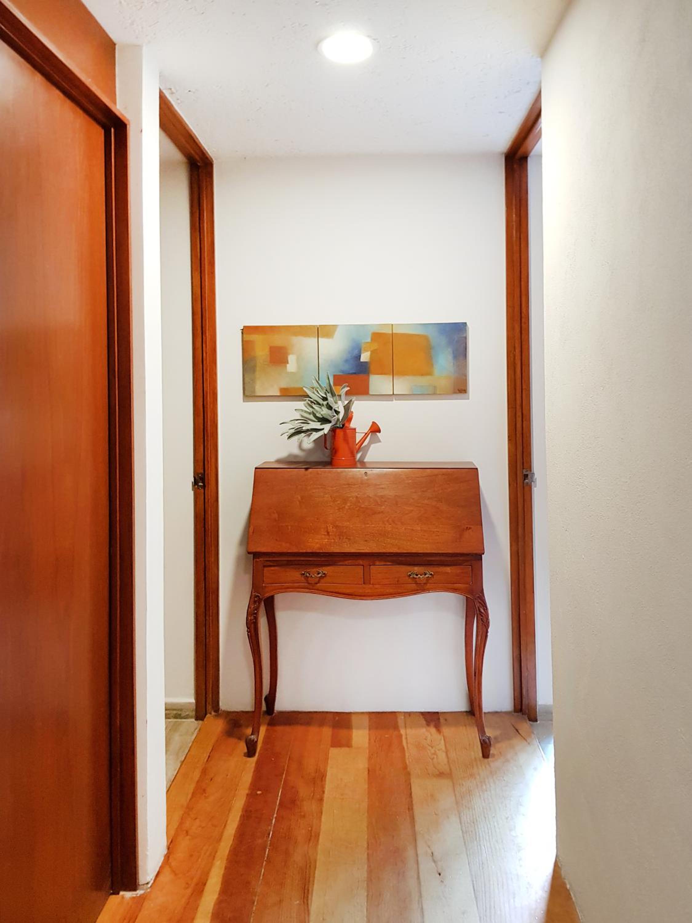 Twin Room with Private Bathroom - Photo 13