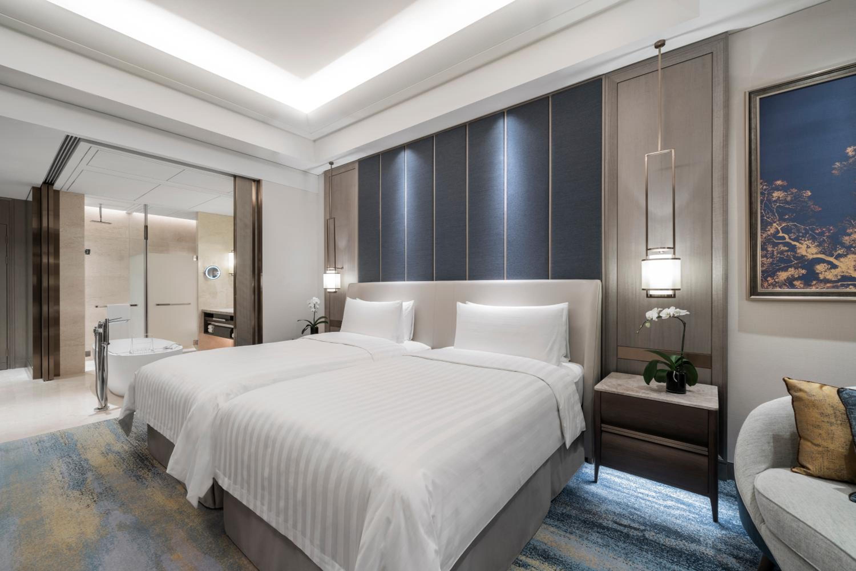 Deluxe Twin Room - Photo 3
