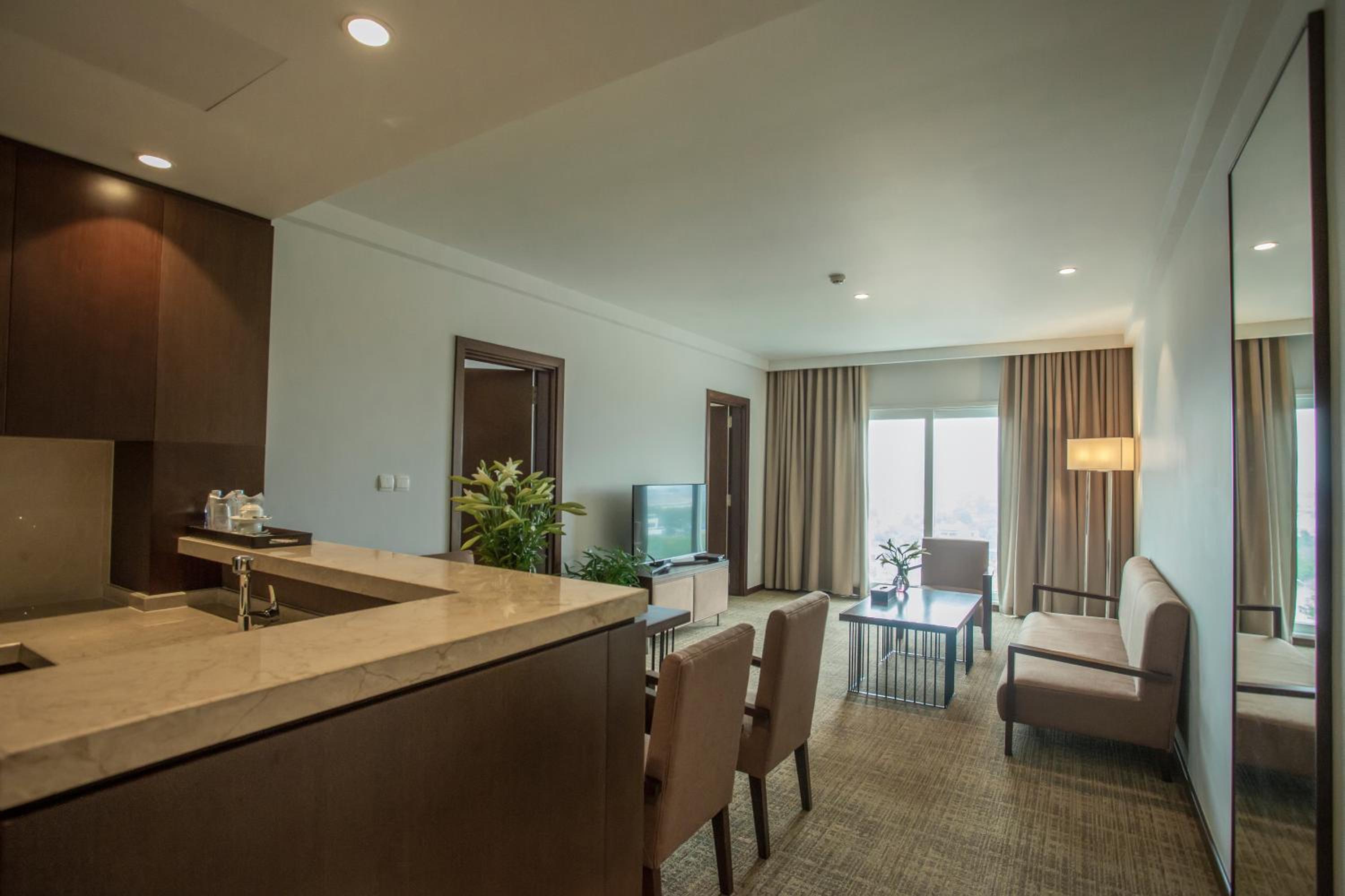 Deluxe Family Suite photo 2