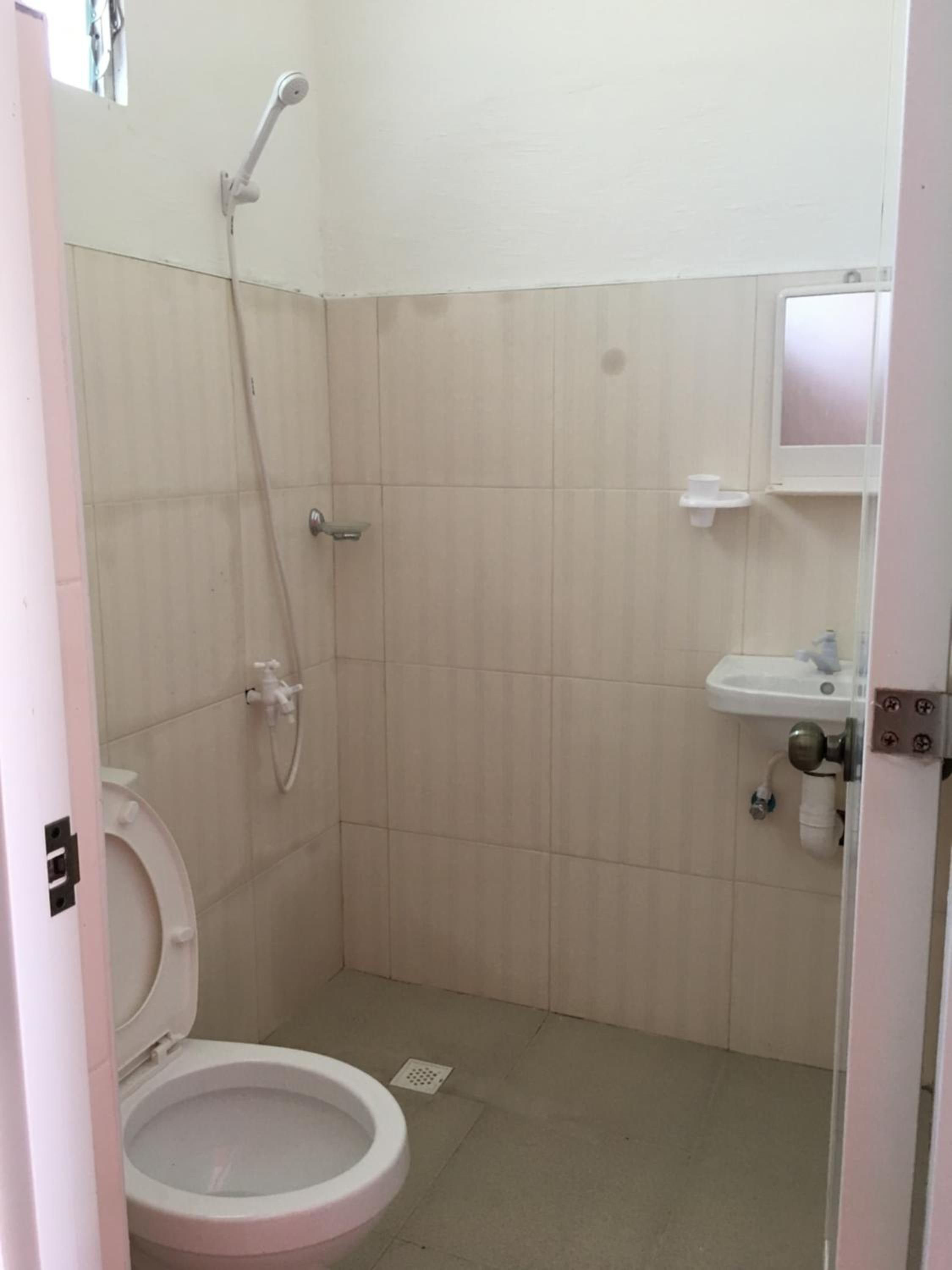 Economy Double Room - Photo 5