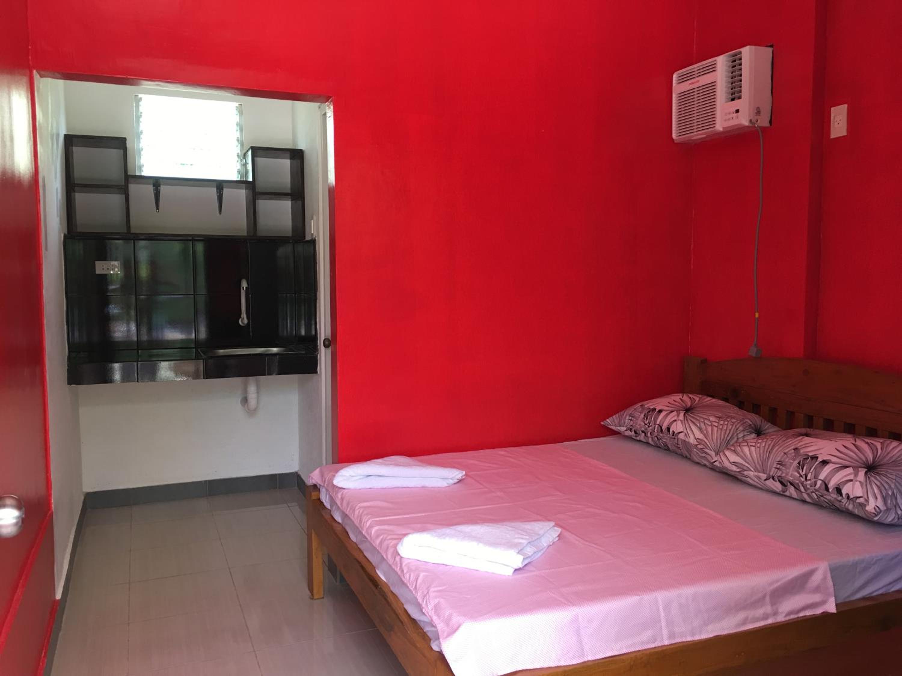 Economy Double Room - Photo 4