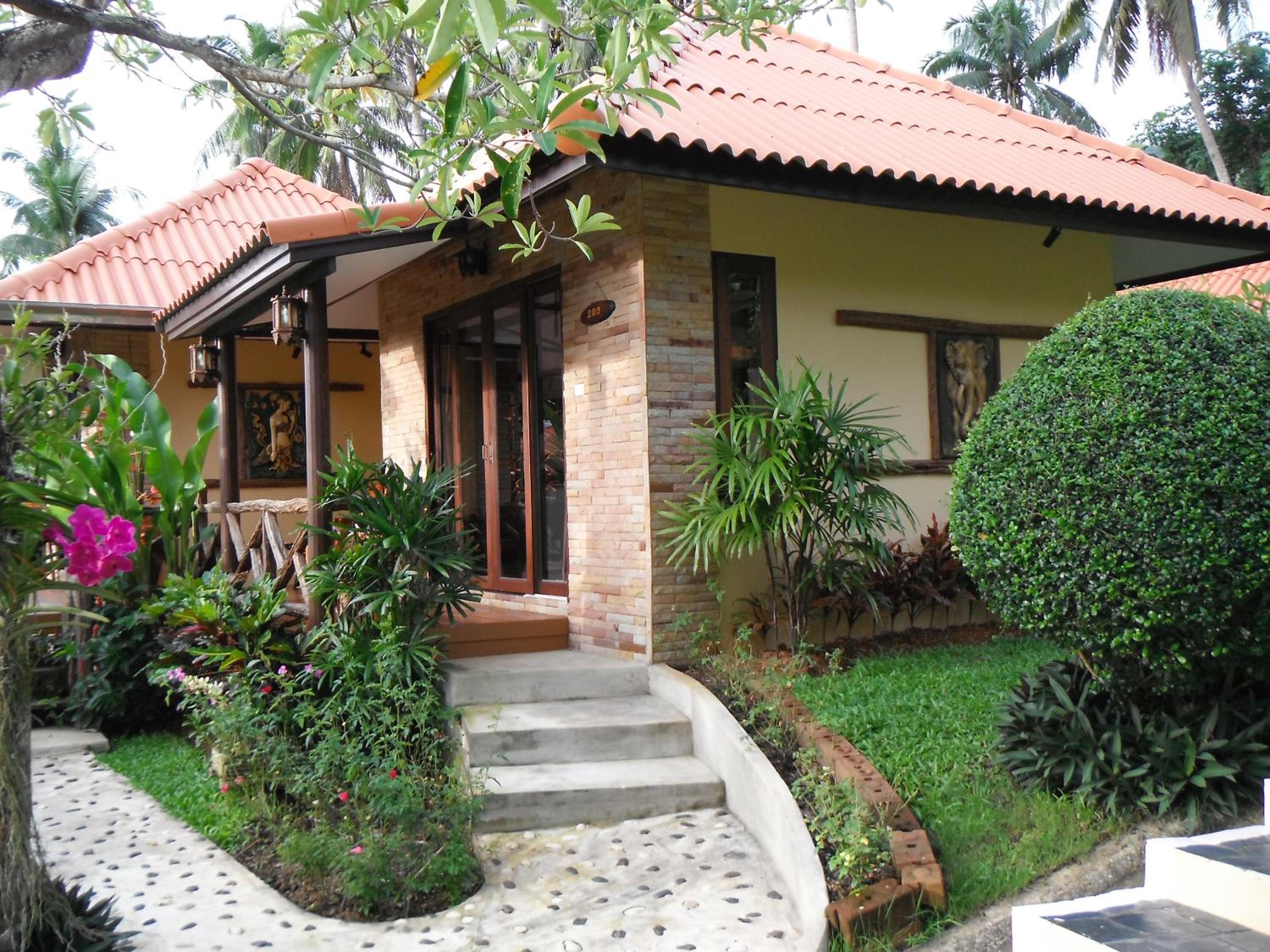 Deluxe Bungalow - Photo 10