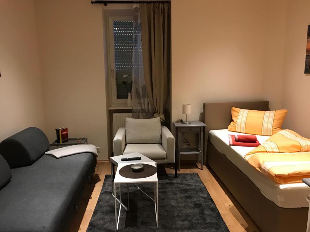 Double Room with Shared Bathroom photo 1
