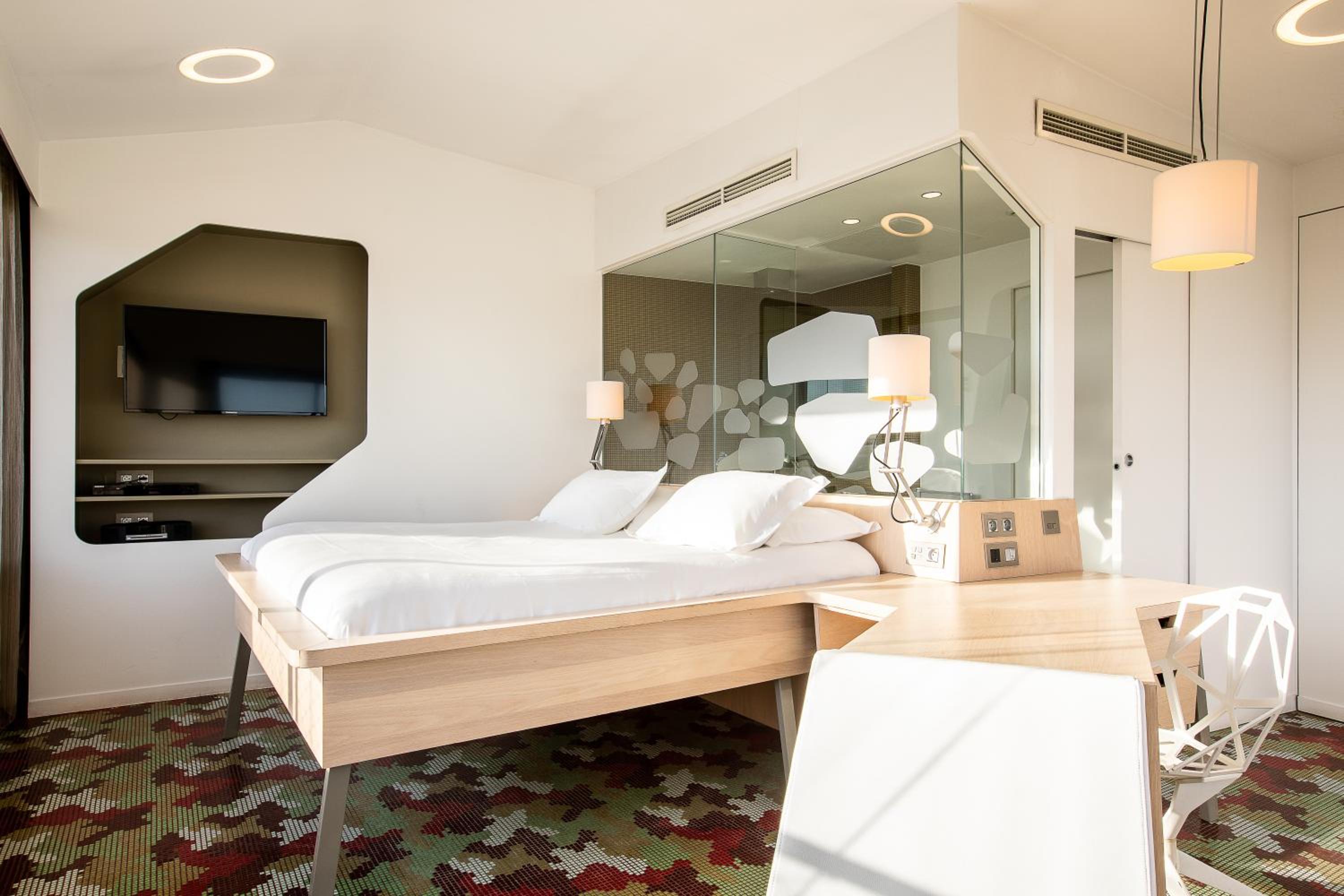 Penthouse photo 1