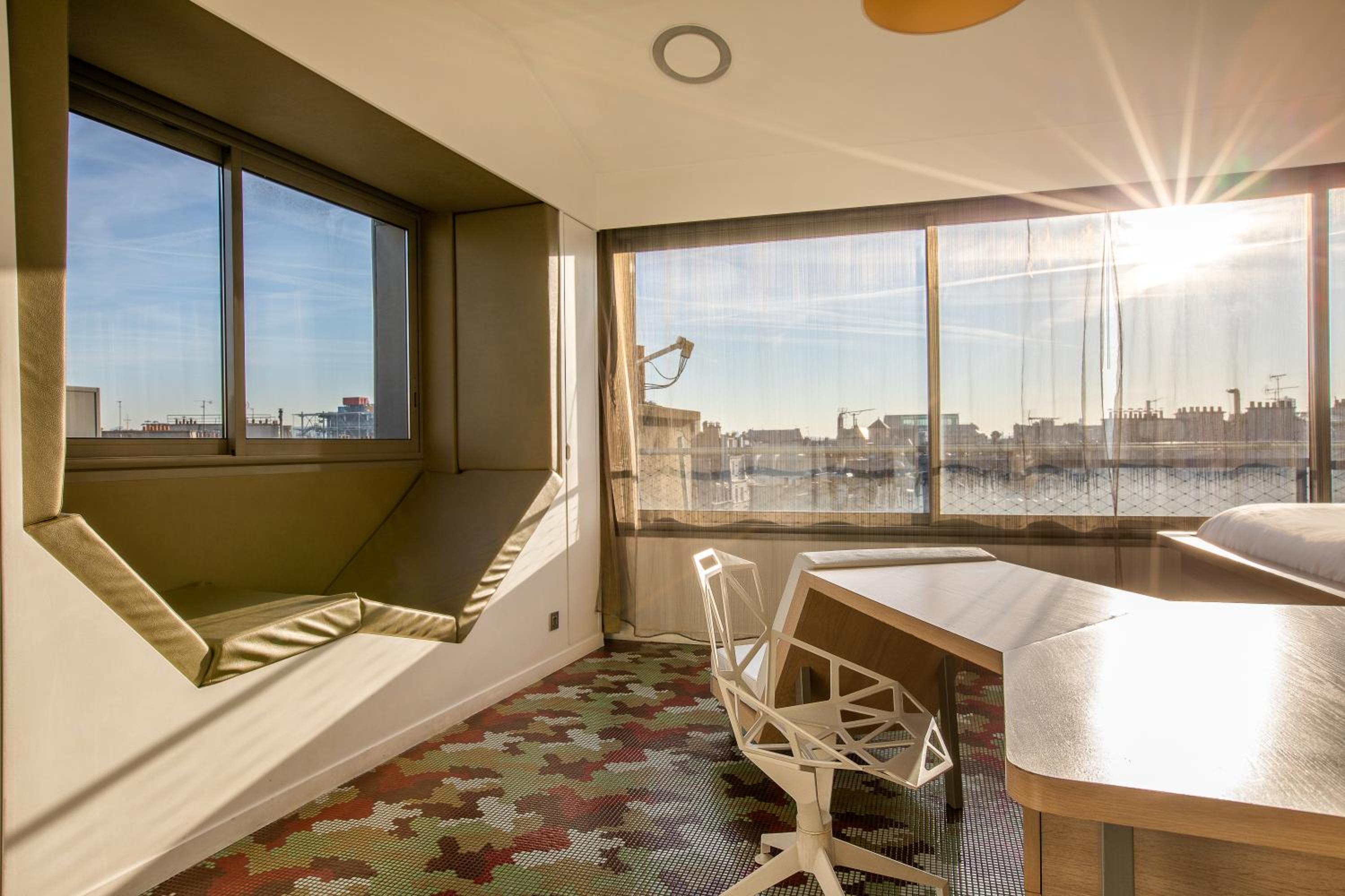 Penthouse photo 2