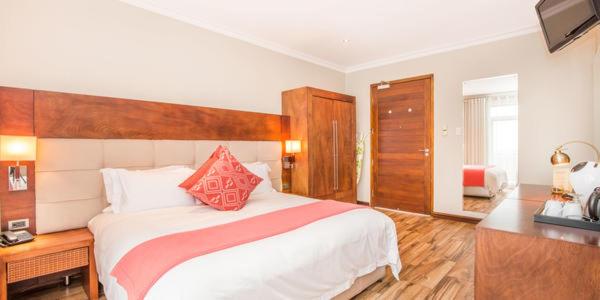  Double Room - Photo 1