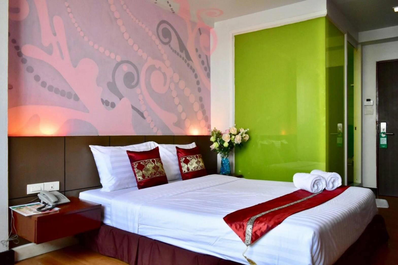 Superior King Room photo 1