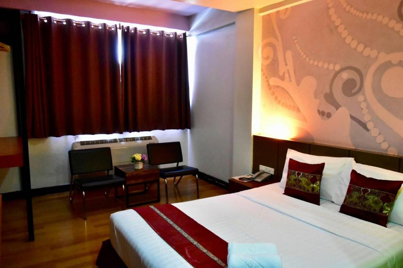 Superior King Room photo 2