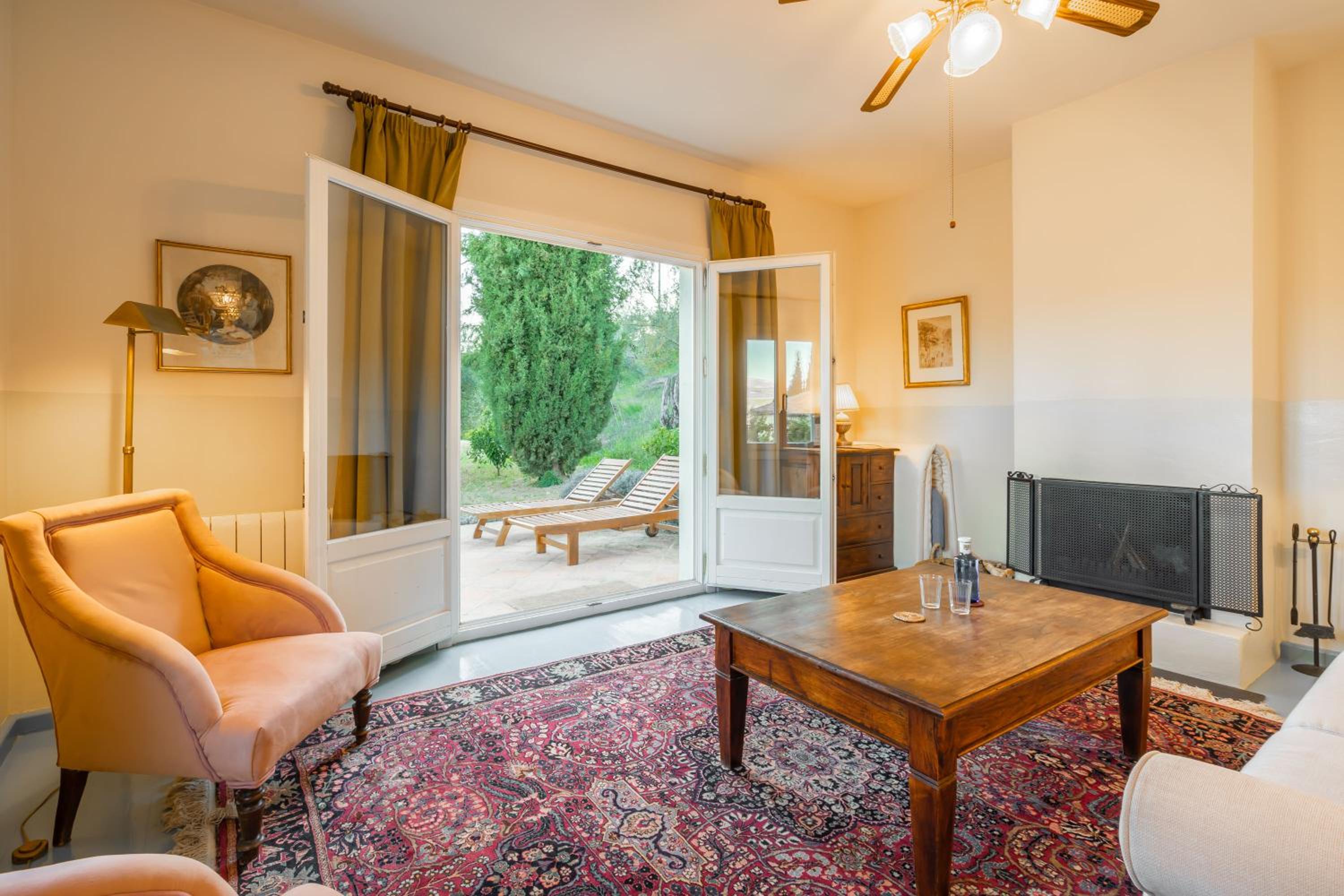 Suite with Terrace - Photo 3