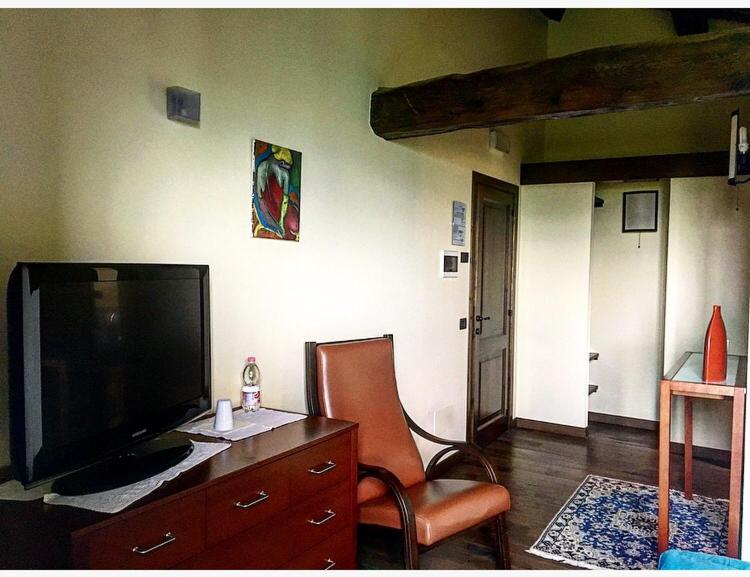 Double Room with Lake View photo 3
