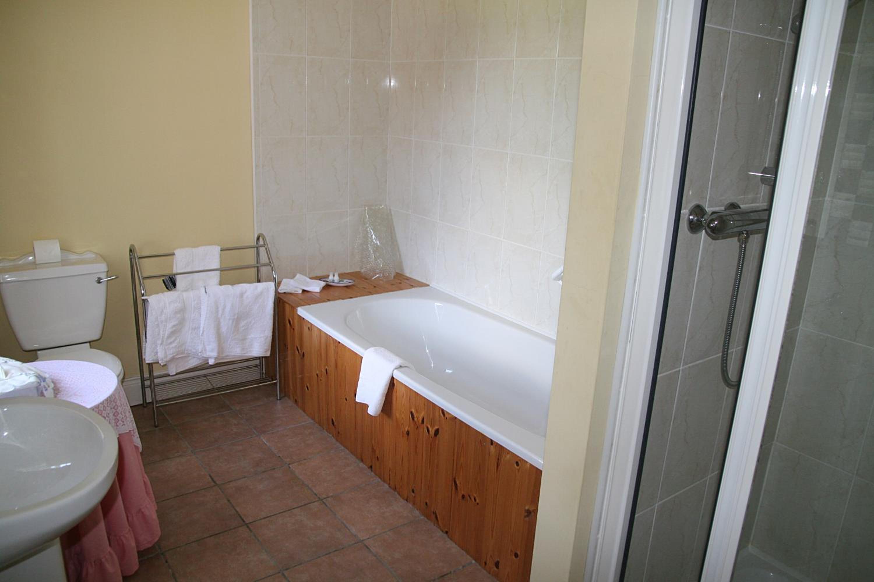 Deluxe Double Room with Sea View - Photo 3