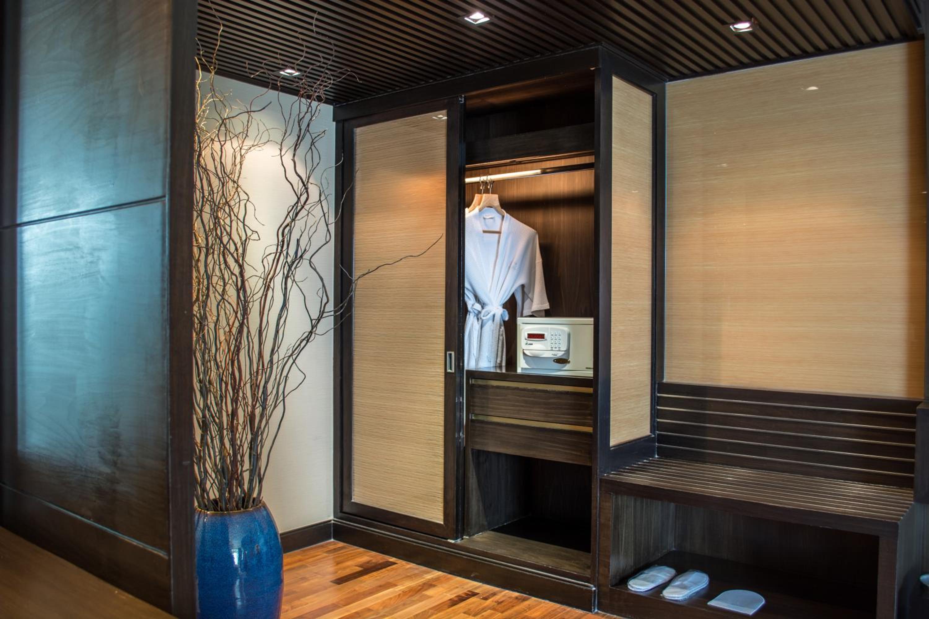 Deluxe Twin Room - Photo 3