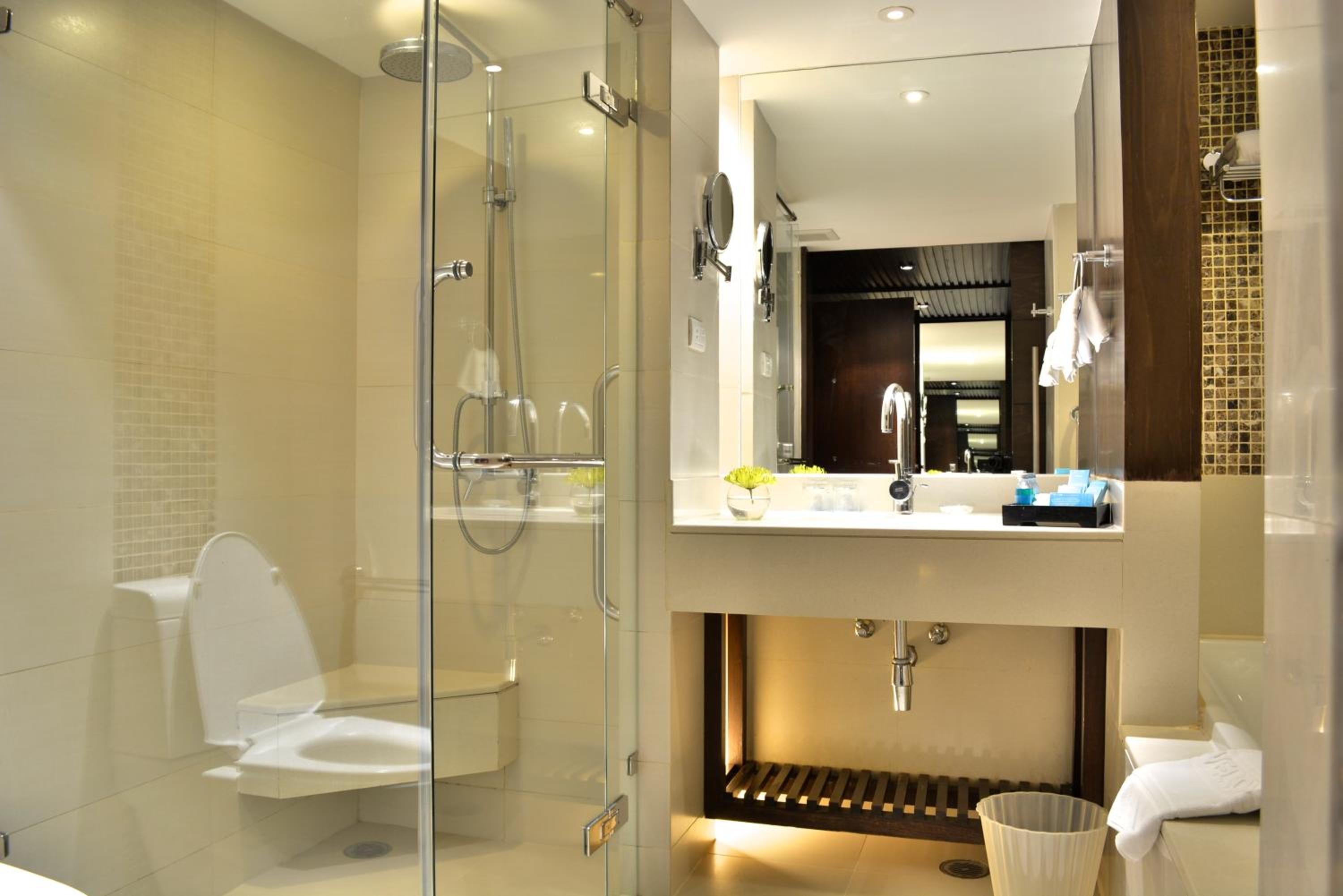 Deluxe Twin Room with Sea View - Photo 3