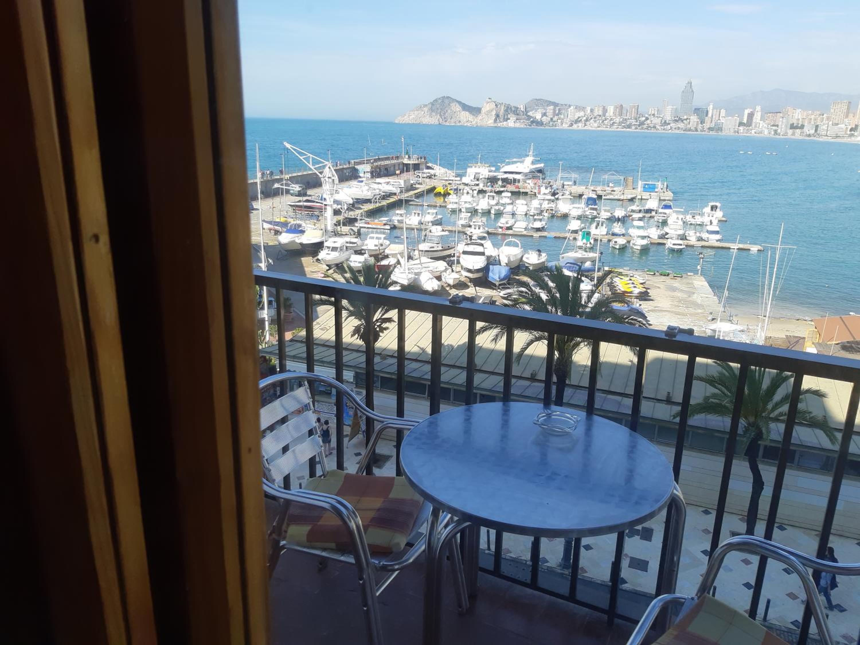 Double Room with Balcony and Sea View photo 3