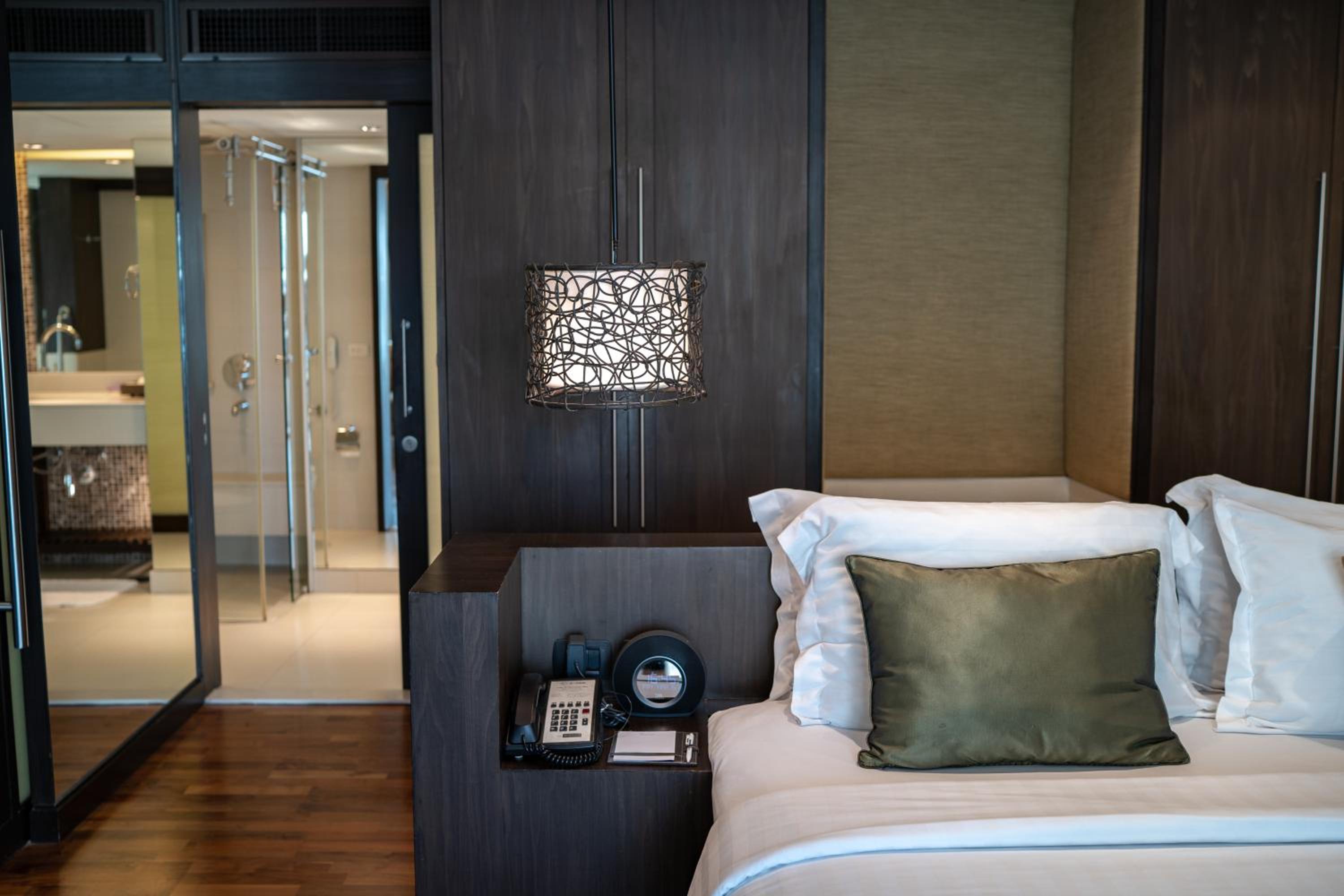 Suite with City View - Photo 2