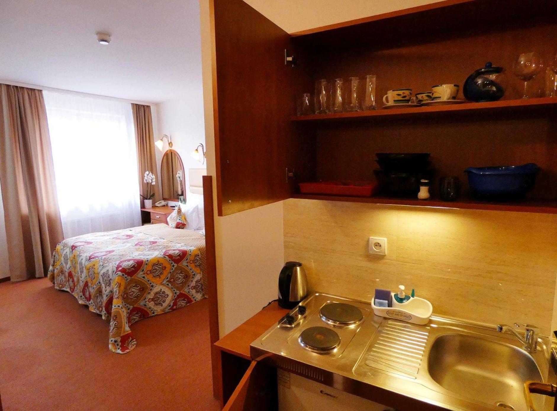 Superior Triple Room - Photo 7